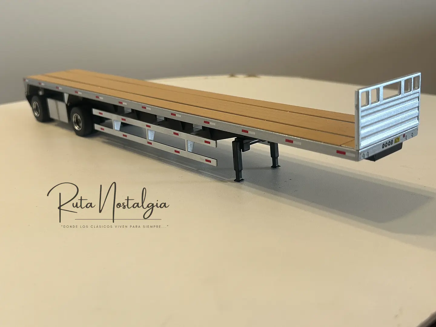 Camión Rampla Plana Tráiler Plataforma | DM 1:50 6