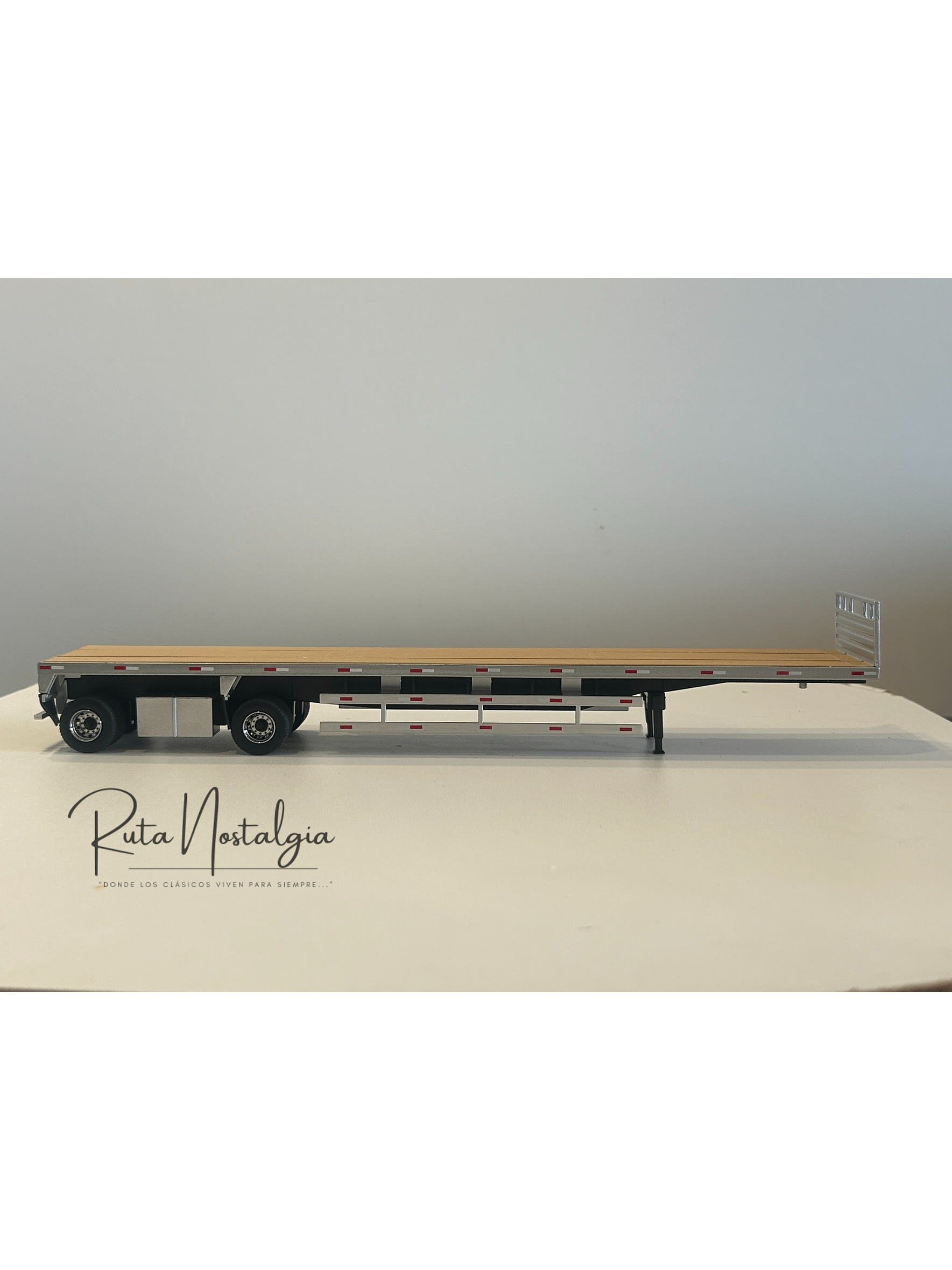 Rampla plana Diecast Masters 1:50 sin caja – tráiler plataforma para camiones a escala 5