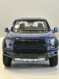 Motormax Ford F-150 Raptor 2017 azul metálico 1:24 – Pickup off-road ícono de Ford Performance - Miniatura 2