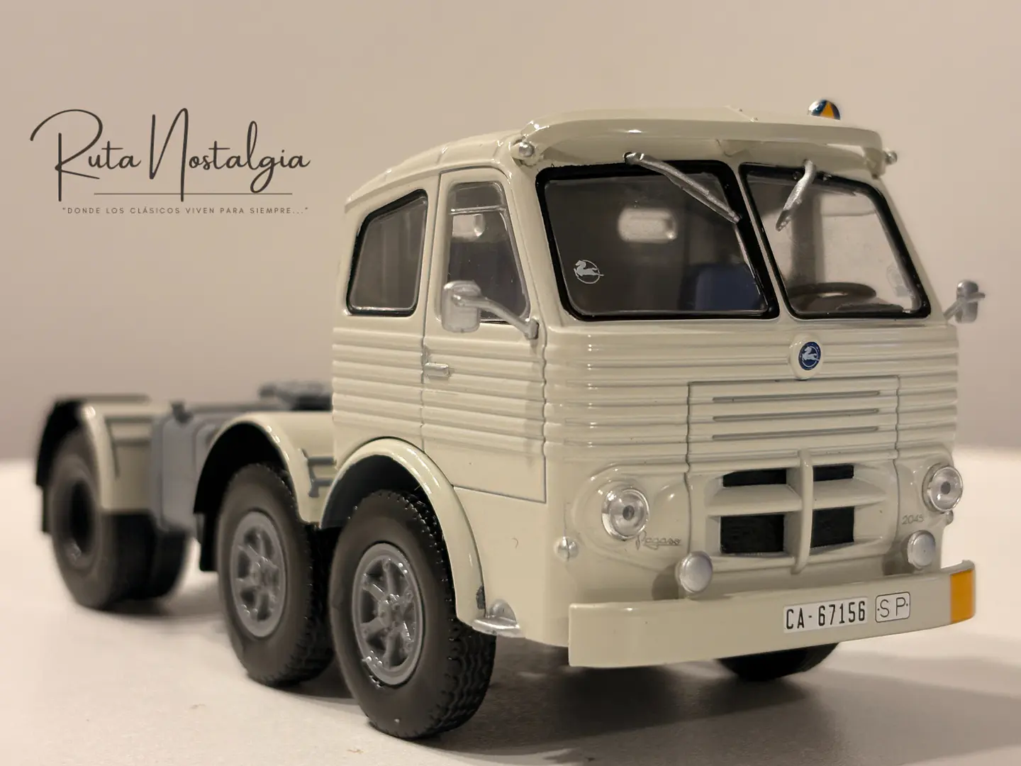 Camión Pegaso 2045 (1968) | Salvat Escala 1:43 3