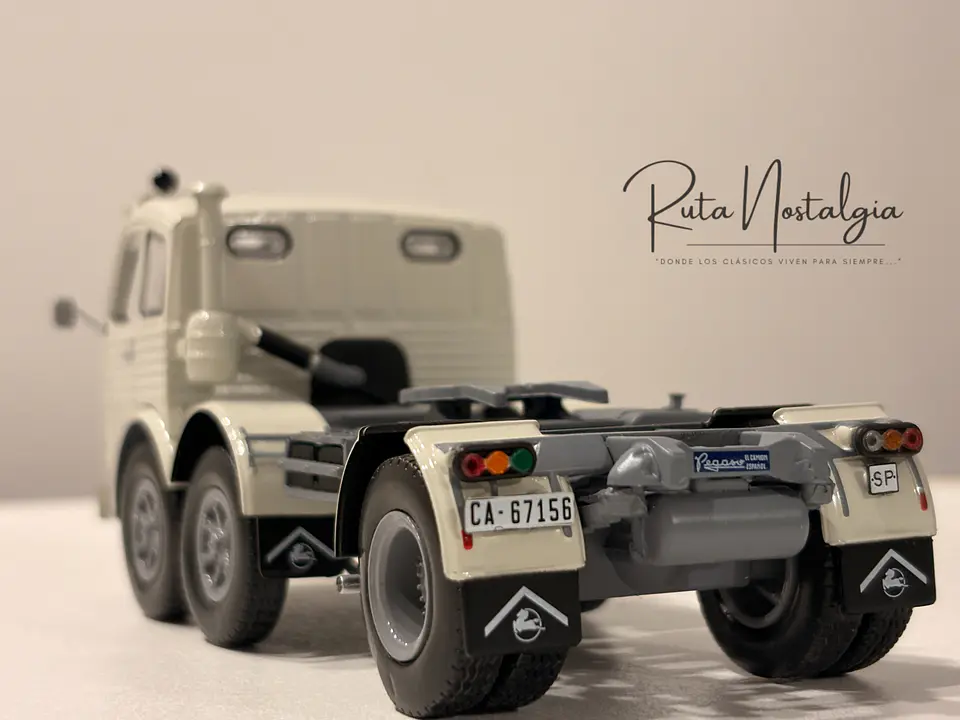 Camión Pegaso 2045 (1968) | Salvat Escala 1:43 6