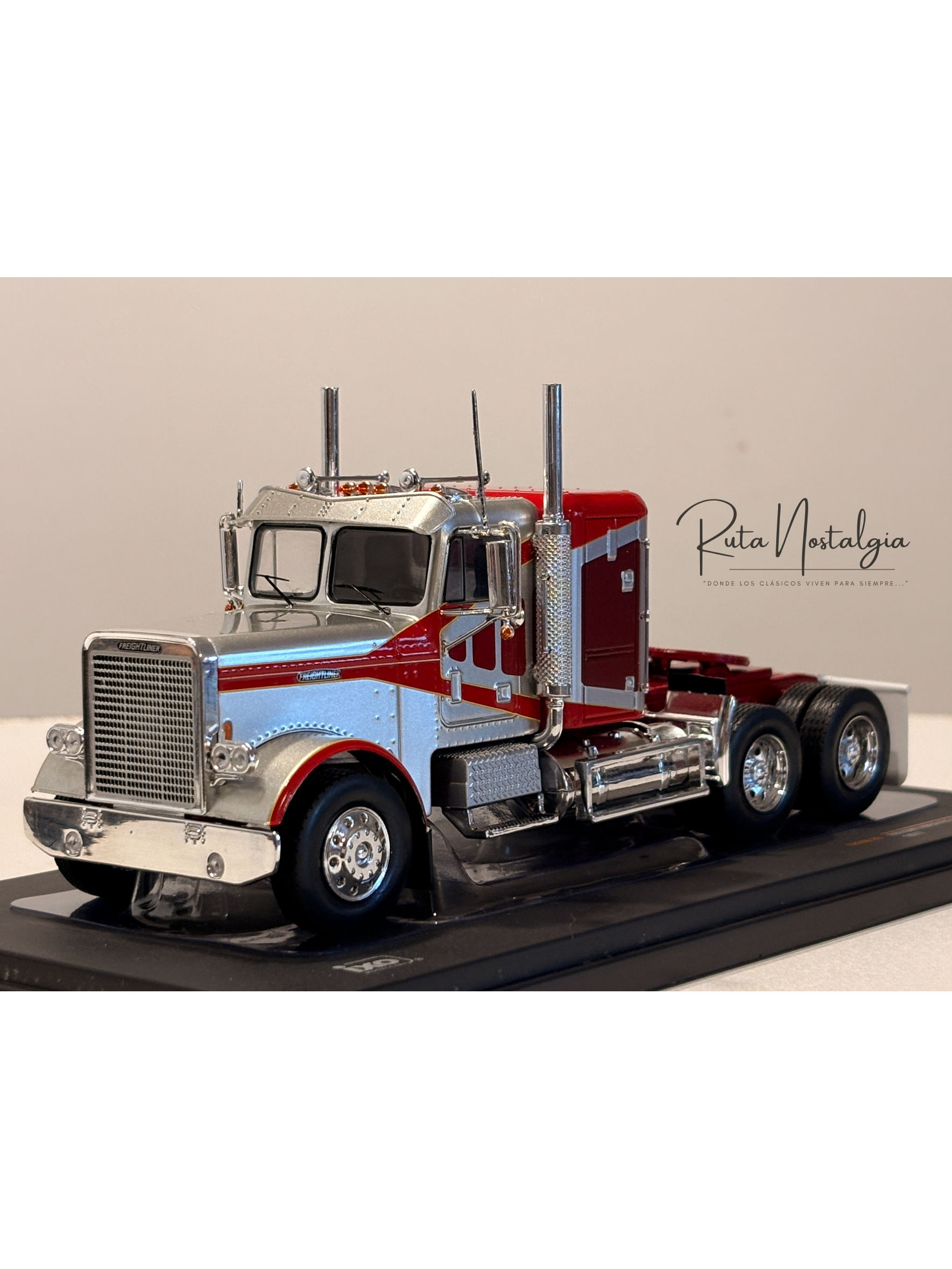 Freightliner FLA 1993 IXO Models 1:43 – camión cabover clásico americano de colección 12