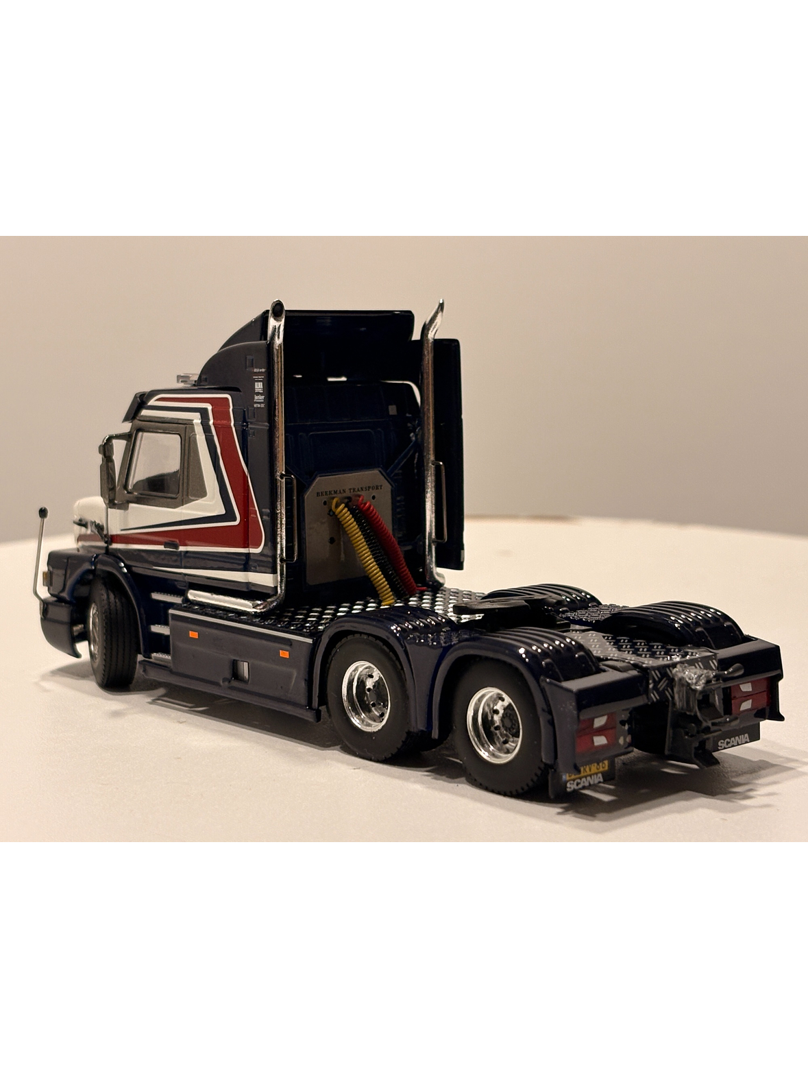 Scania 3 Series Torpedo 6x2 Beekman Transport WSI 1:50 – tractocamión clásico europeo de colección 10