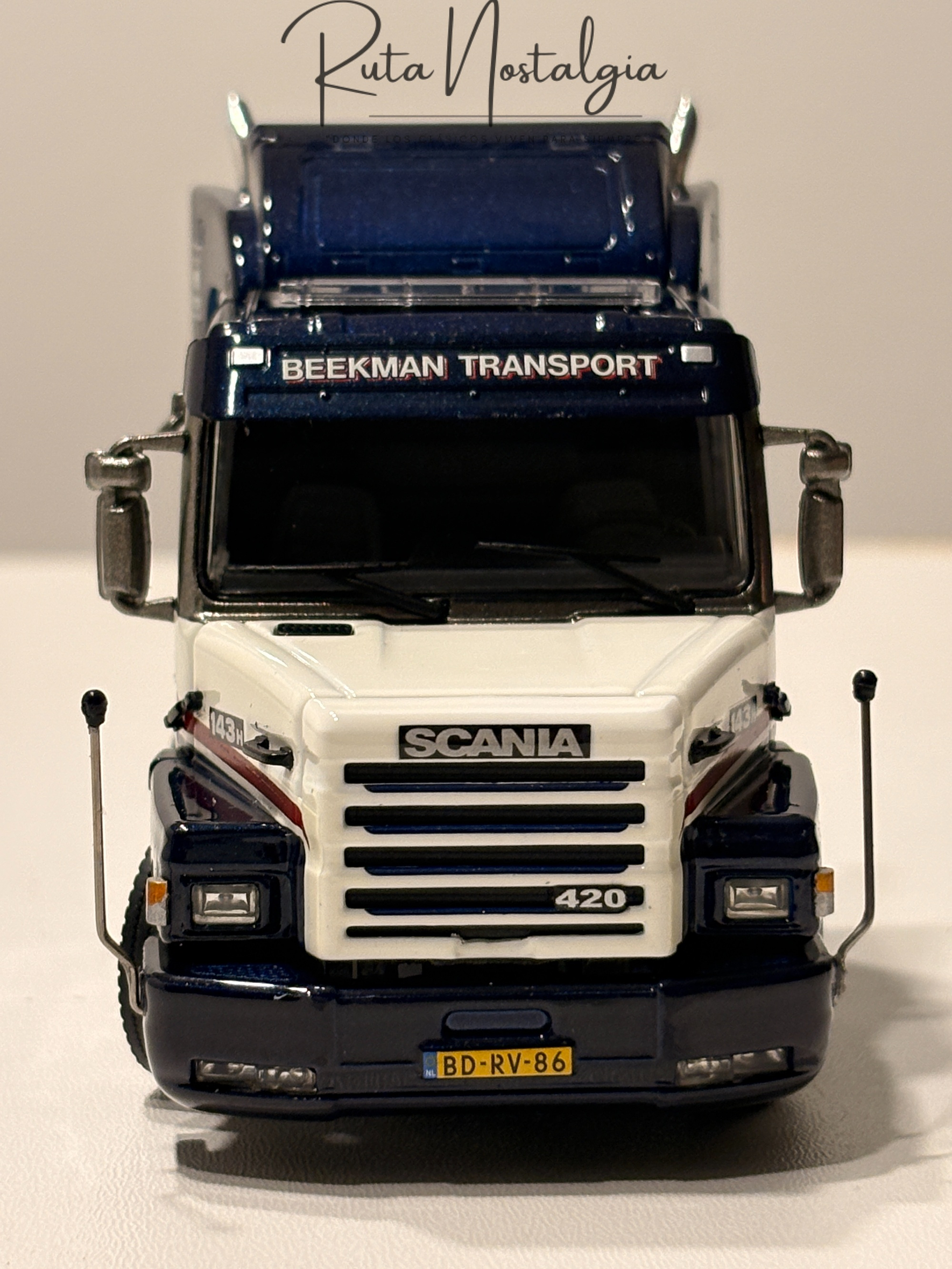 Scania 3 Series Torpedo 6x2 Beekman Transport WSI 1:50 – tractocamión clásico europeo de colección 2