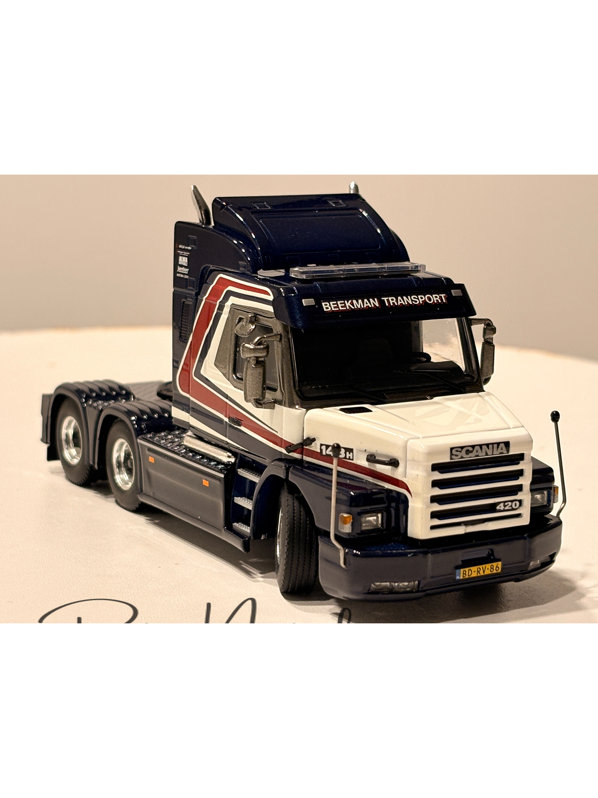 Scania 3 Series Torpedo 6x2 Beekman Transport WSI 1:50 – tractocamión clásico europeo de colección 7