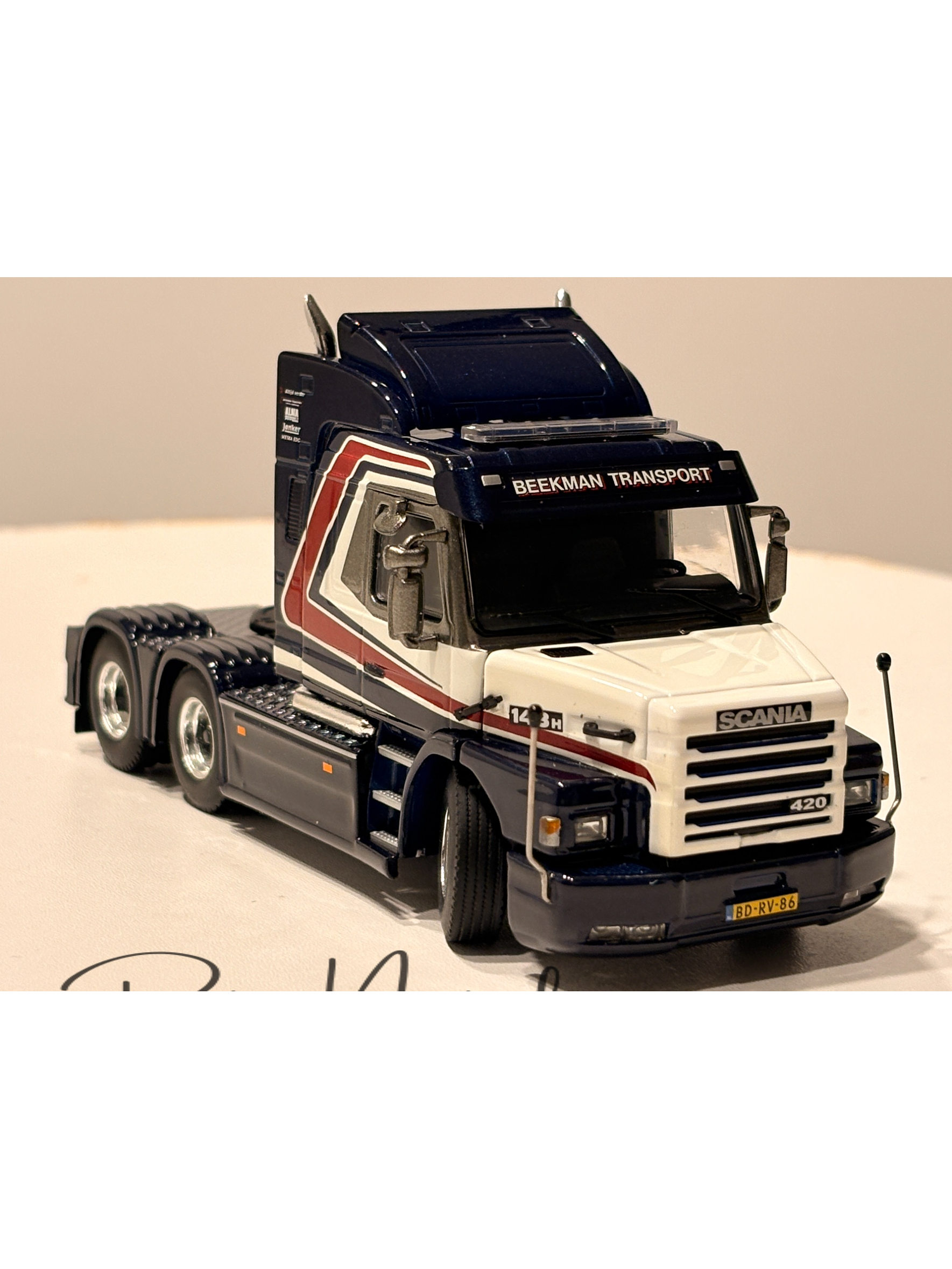 Scania 3 Series Torpedo 6x2 Beekman Transport WSI 1:50 – tractocamión clásico europeo de colección 7