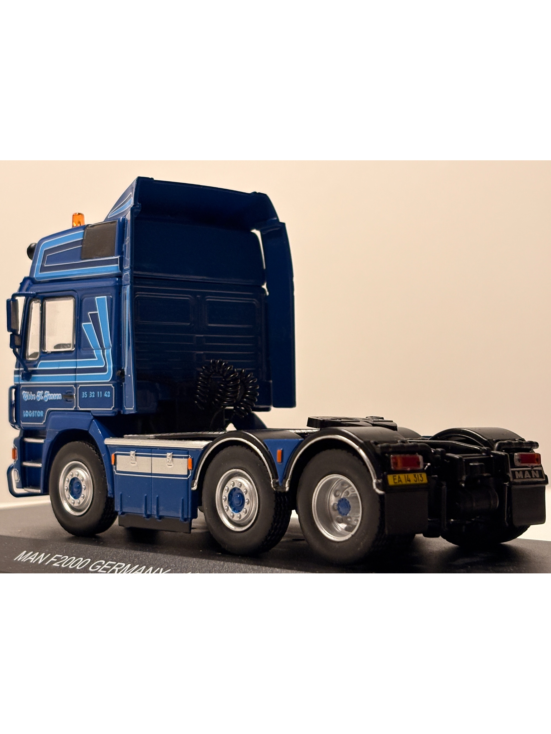 MAN F2000 1995 azul decorado Hachette 1:43 – camión europeo tuning de colección para fanáticos del transporte pesado 9