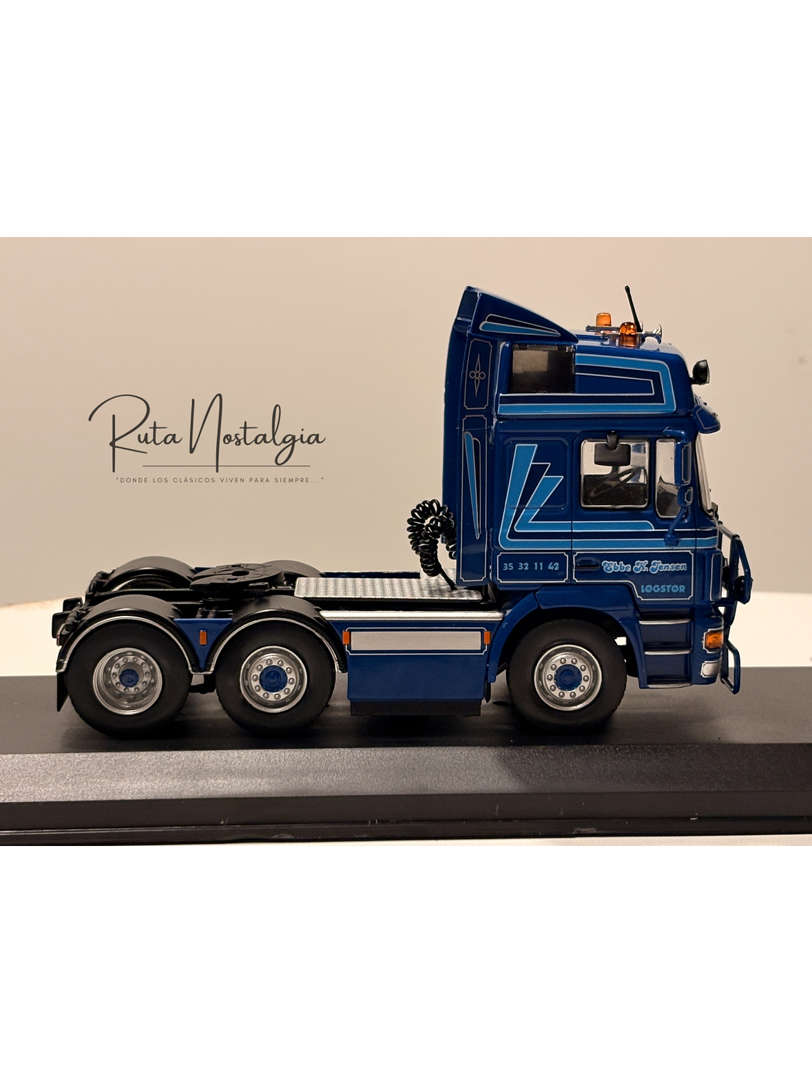 MAN F2000 1995 azul decorado Hachette 1:43 – camión europeo tuning de colección para fanáticos del transporte pesado 3
