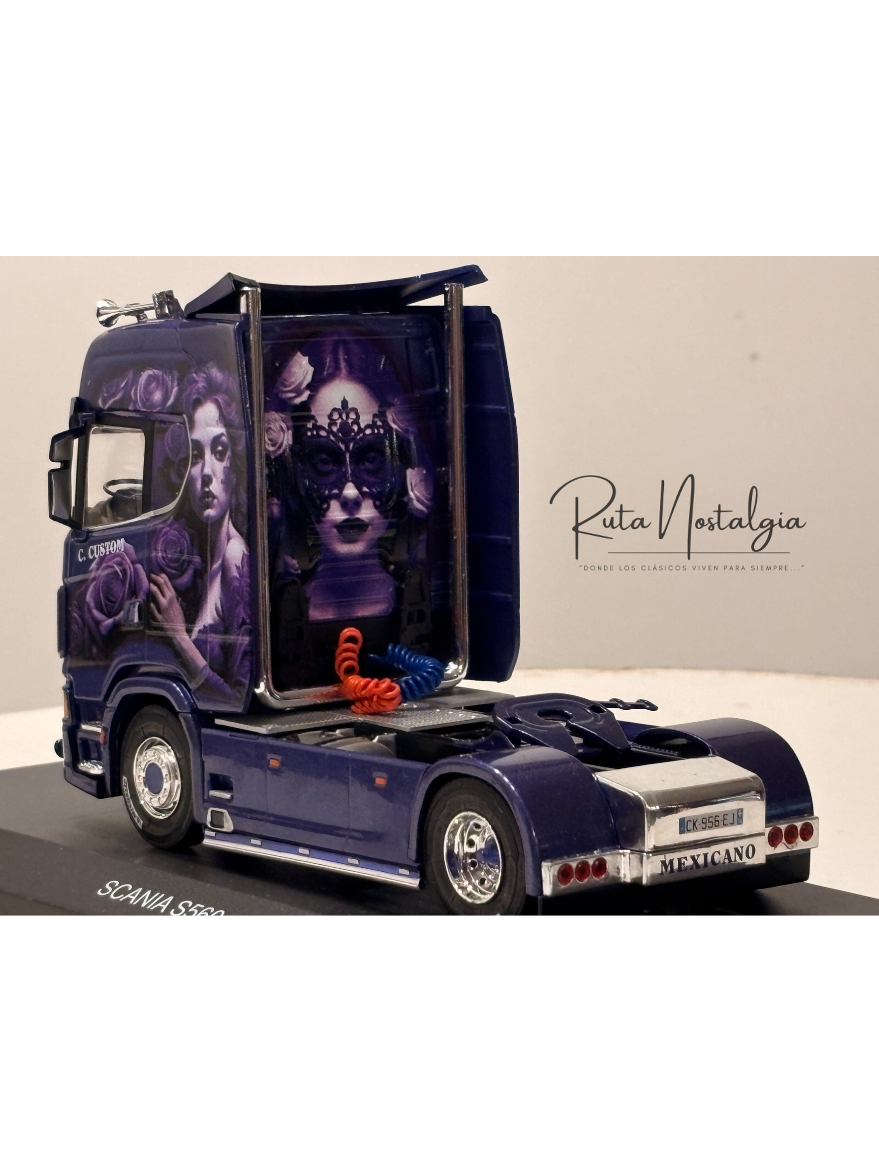 Scania S560 2022 púrpura tuning Hachette 1:43 – camión europeo moderno de colección Truck Tuning  5