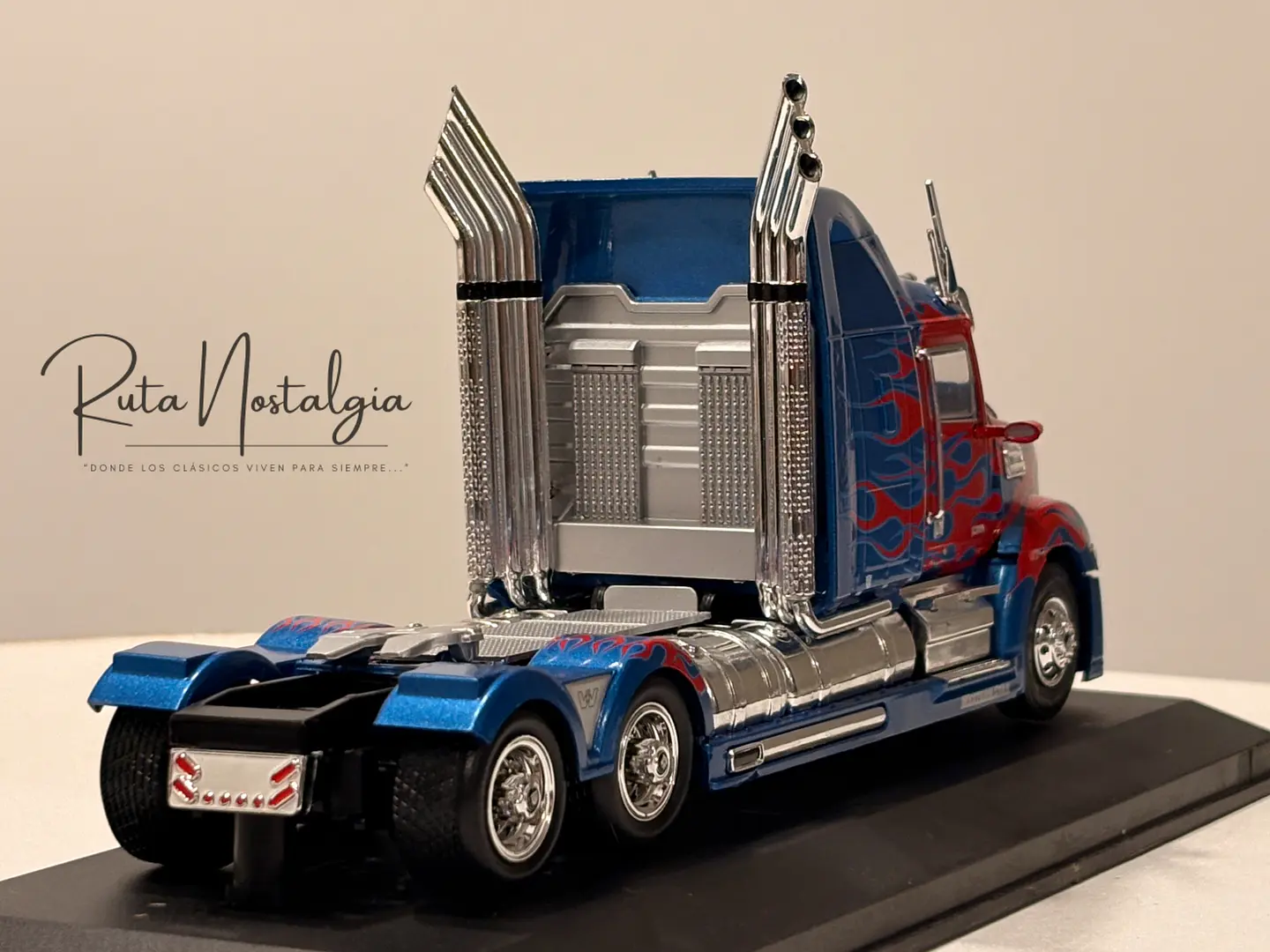 Camión Western Star 5700 XE TUNING  (2016) | HACHETTE 1:43 5