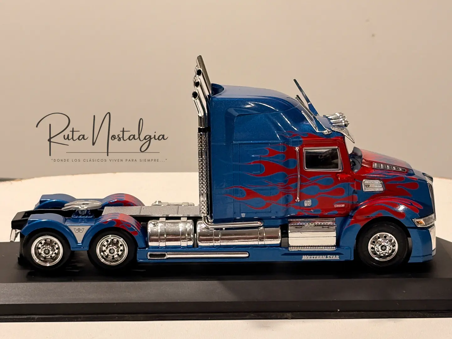 Camión Western Star 5700 XE TUNING  (2016) | HACHETTE 1:43 6