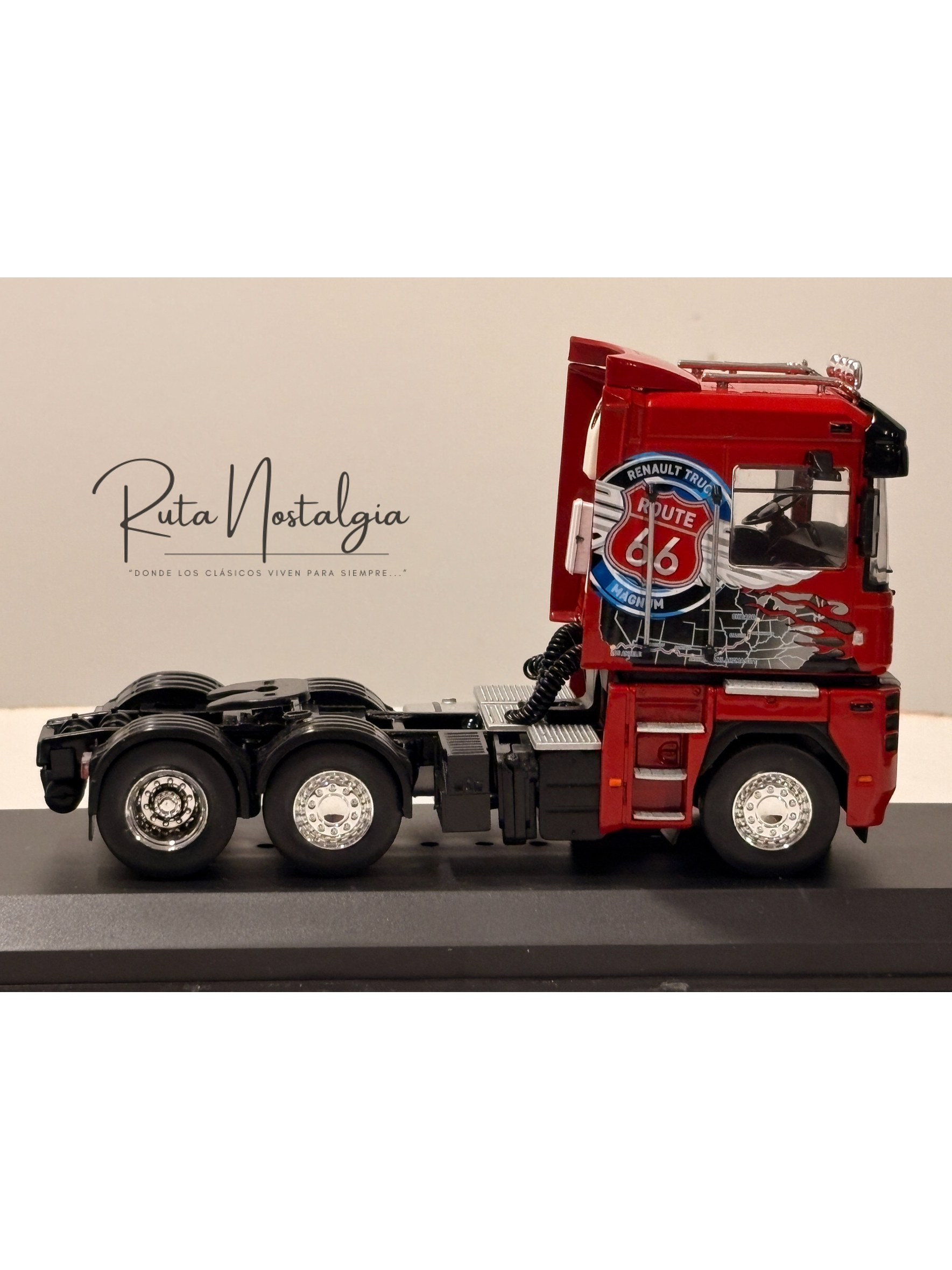 Renault AE Magnum Route 66 1:43 Hachette – Camión tuning europeo de colección | Ruta Nostalgia Chile 5