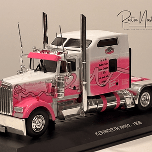 Kenworth W900 1998 Breast Cancer Awareness 1:43 Hachette | Camión tuning americano de colección en Chile