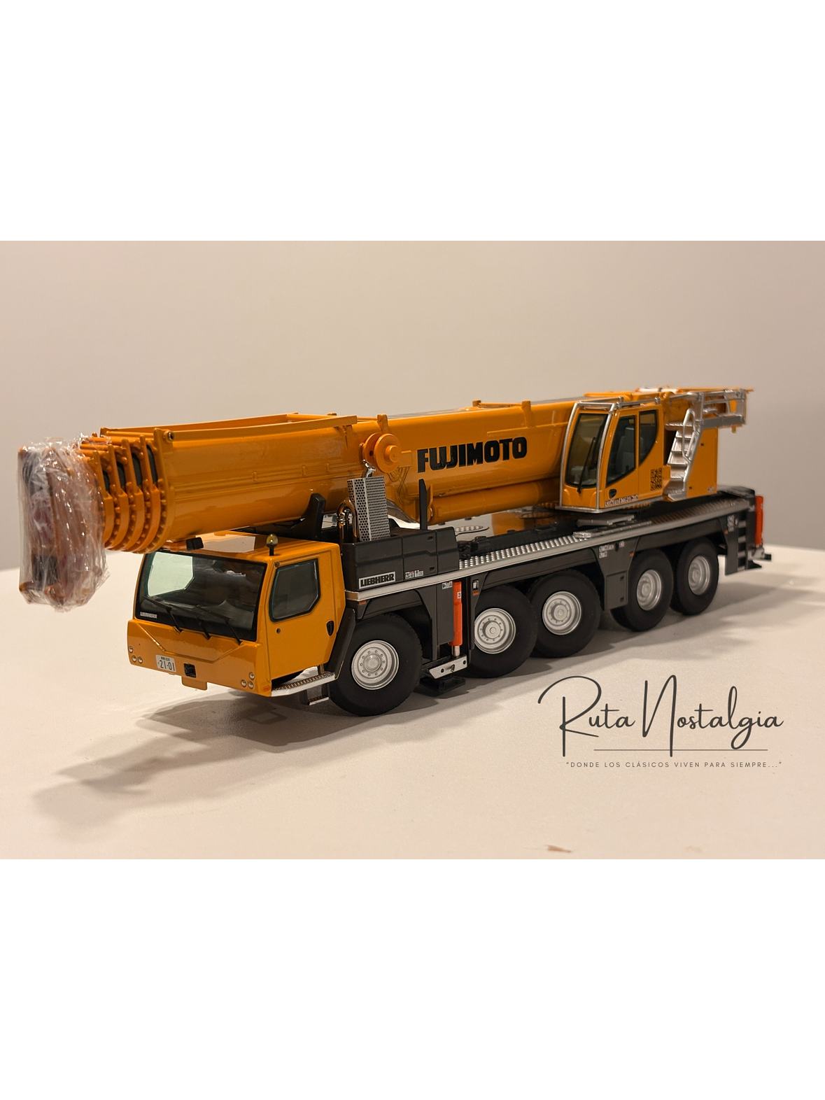 NZG Liebherr LTM 1250-5.1 modelos “Jaromin” / “Fujimoto Juki” 1:50 | Grúa móvil telescópica de colección premium - edición limitada en Chile 10