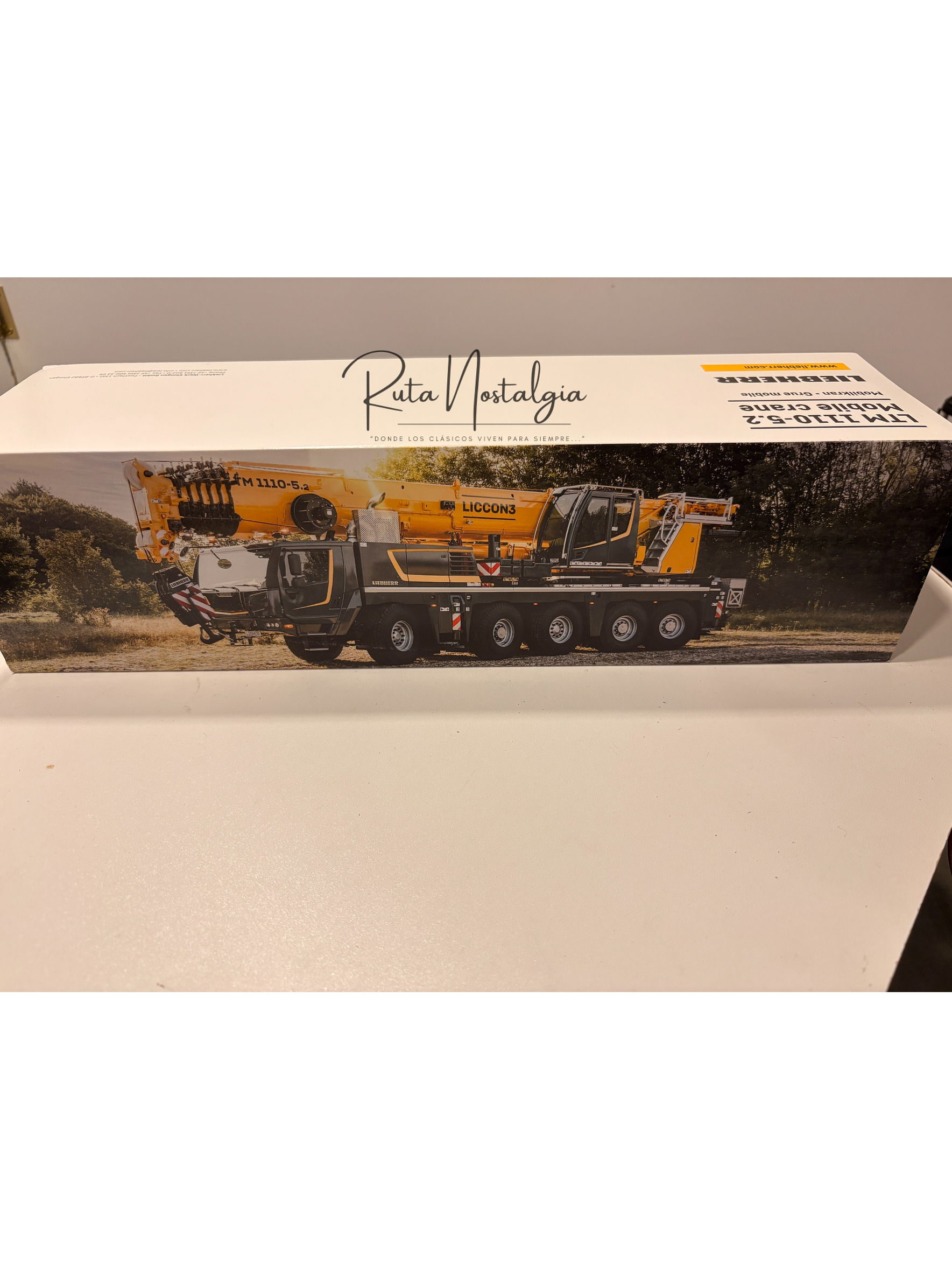 Liebherr LTM 1110-5.2 Conrad 1:50 | Grúa móvil de 5 ejes a escala de colección en Chile 9