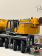 Liebherr LTM 1110-5.2 Conrad 1:50 | Grúa móvil de 5 ejes a escala de colección en Chile - Miniatura 5