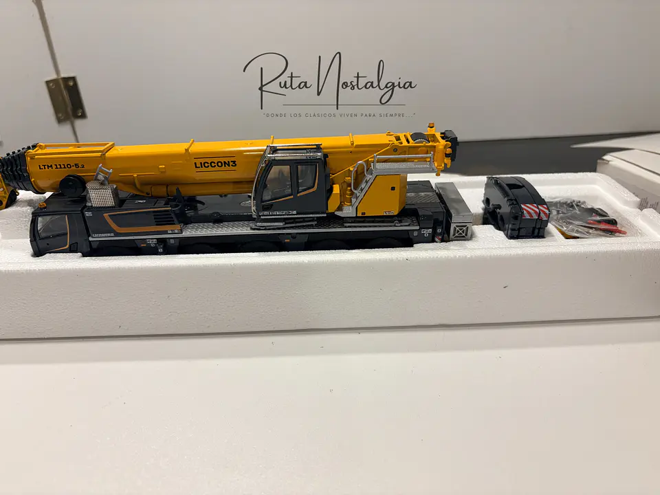 Grúa Liebherr LTM 1110-5.2 | Conrad Escala 1:50 11