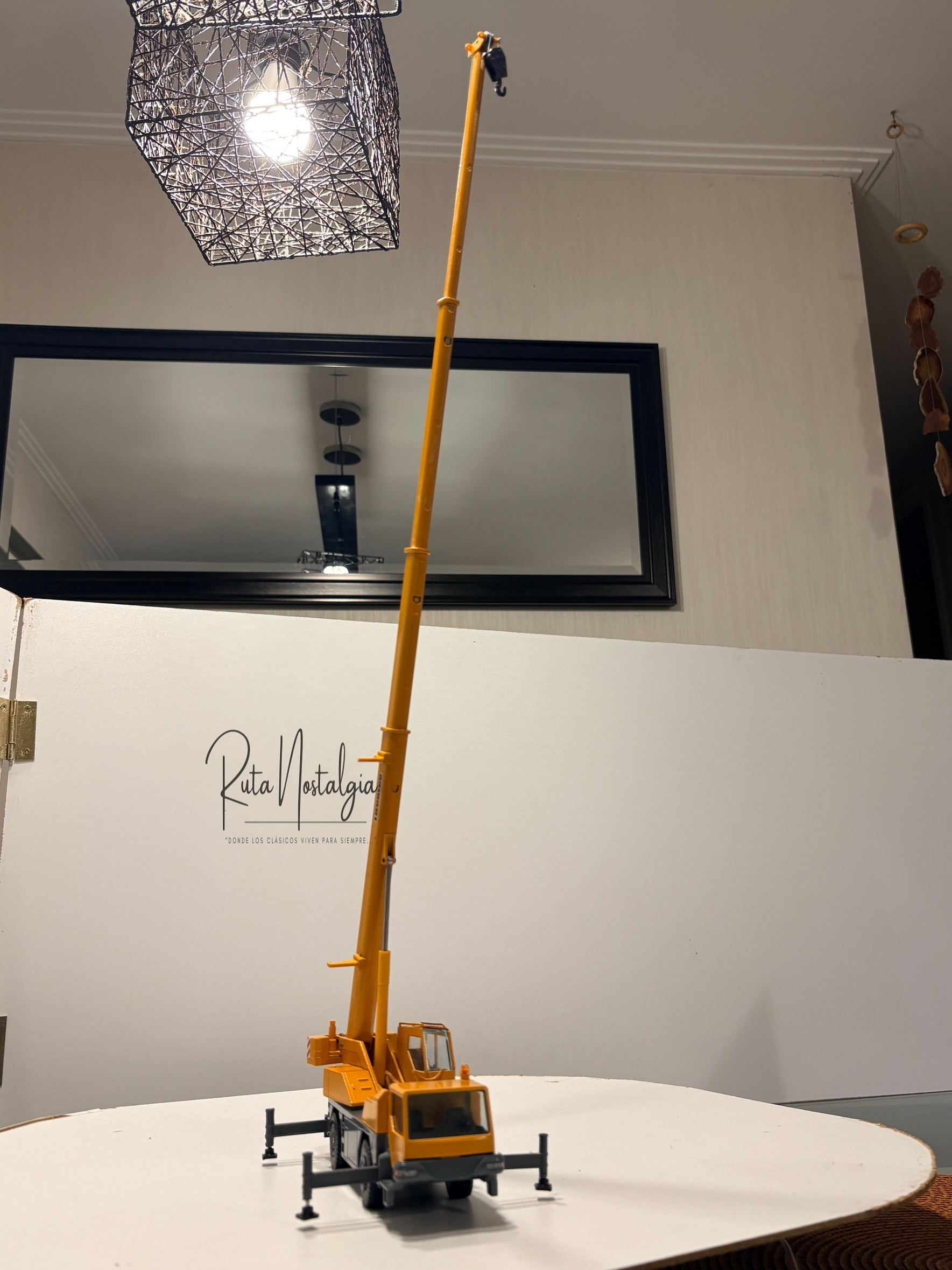 Liebherr LTM 1030-2.1 Conrad | Grúa móvil de 2 ejes a escala 1:50. Modelo raro  en Chile - Comprado. a coleccionista - 7