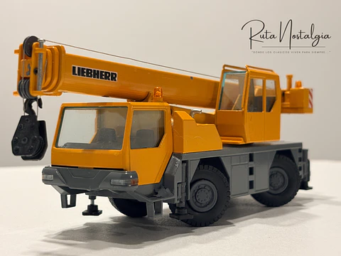 Grúa móvil todo terreno Liebherr LTM 1030-2.1 | Conrad Modelle 1:50 | Grúa de Izaje de 2 ejes  USADA - Comprado a coleccionista