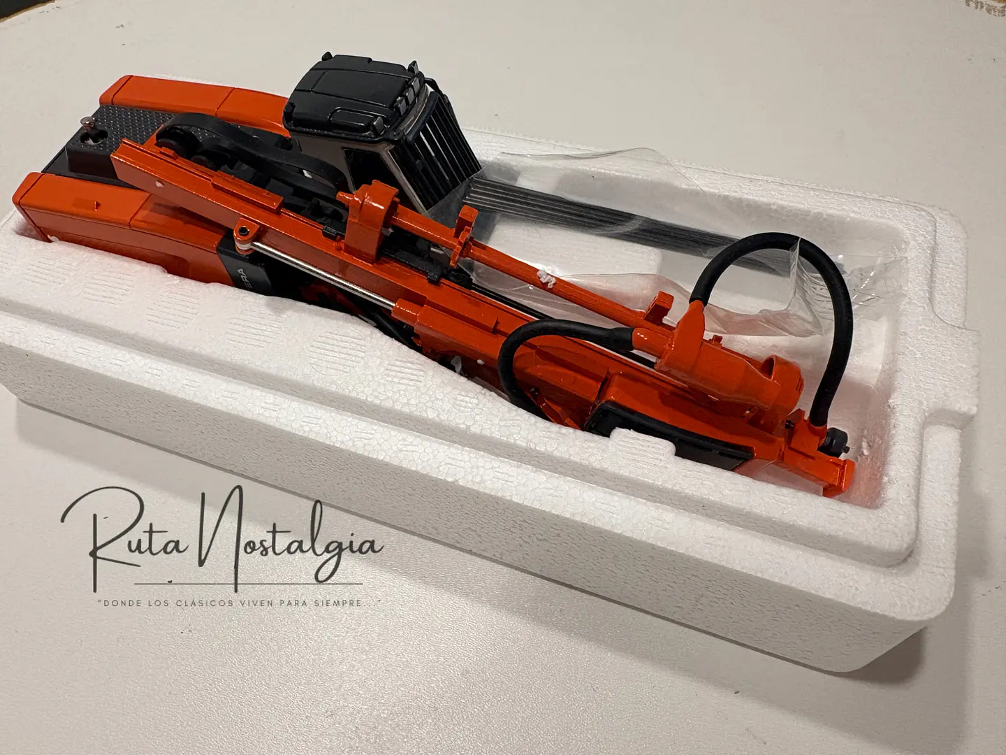 Equipo Minero Sandvik Pantera DP1500i | Conrad 1:50 9