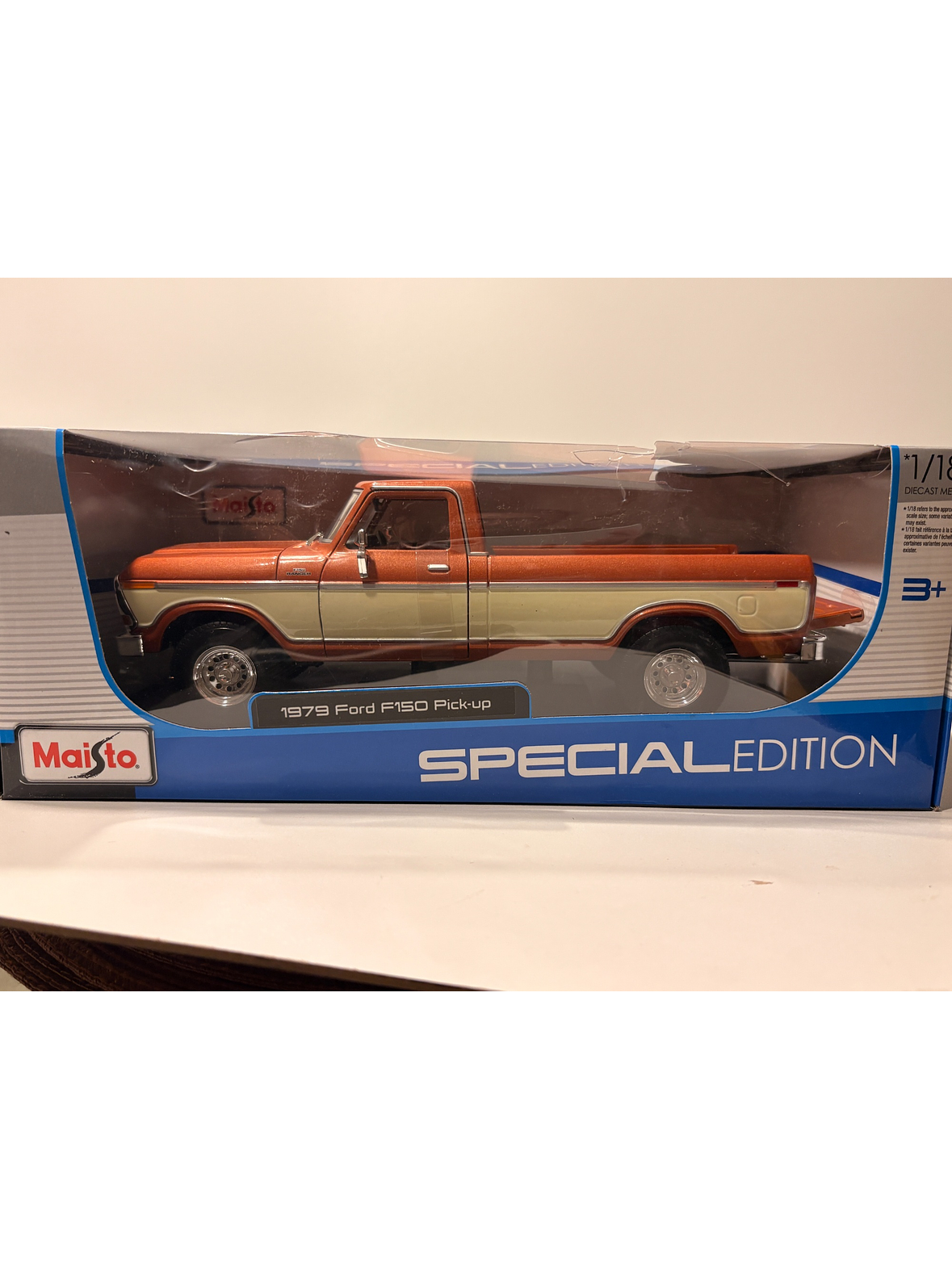 Ford F-150 Pick-Up 1979 Maisto 1:18 Brown White MI31462BR | Camioneta clásica a escala en Chile 7
