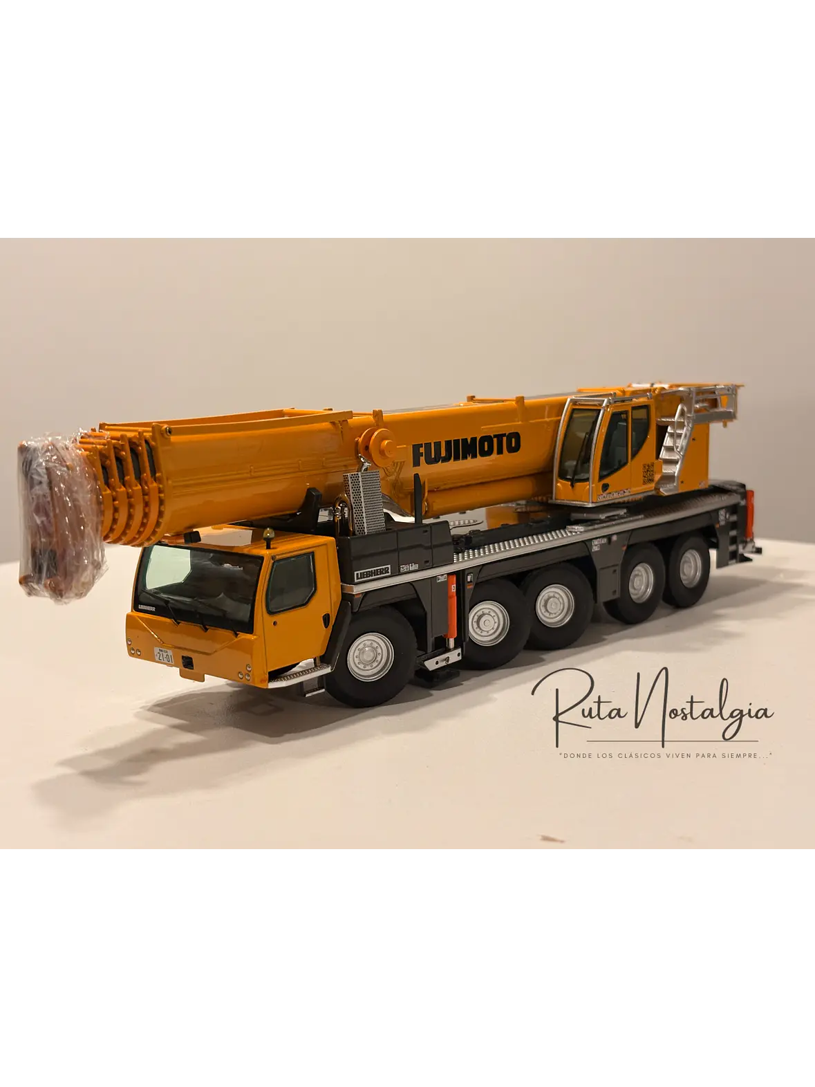 Grúa móvil todo terreno Liebherr LTM 1250-5.1  | NZG Modelle (Alemania) Escala 1:50 | Modelos: Jaromin y Fujimoto Juki 16