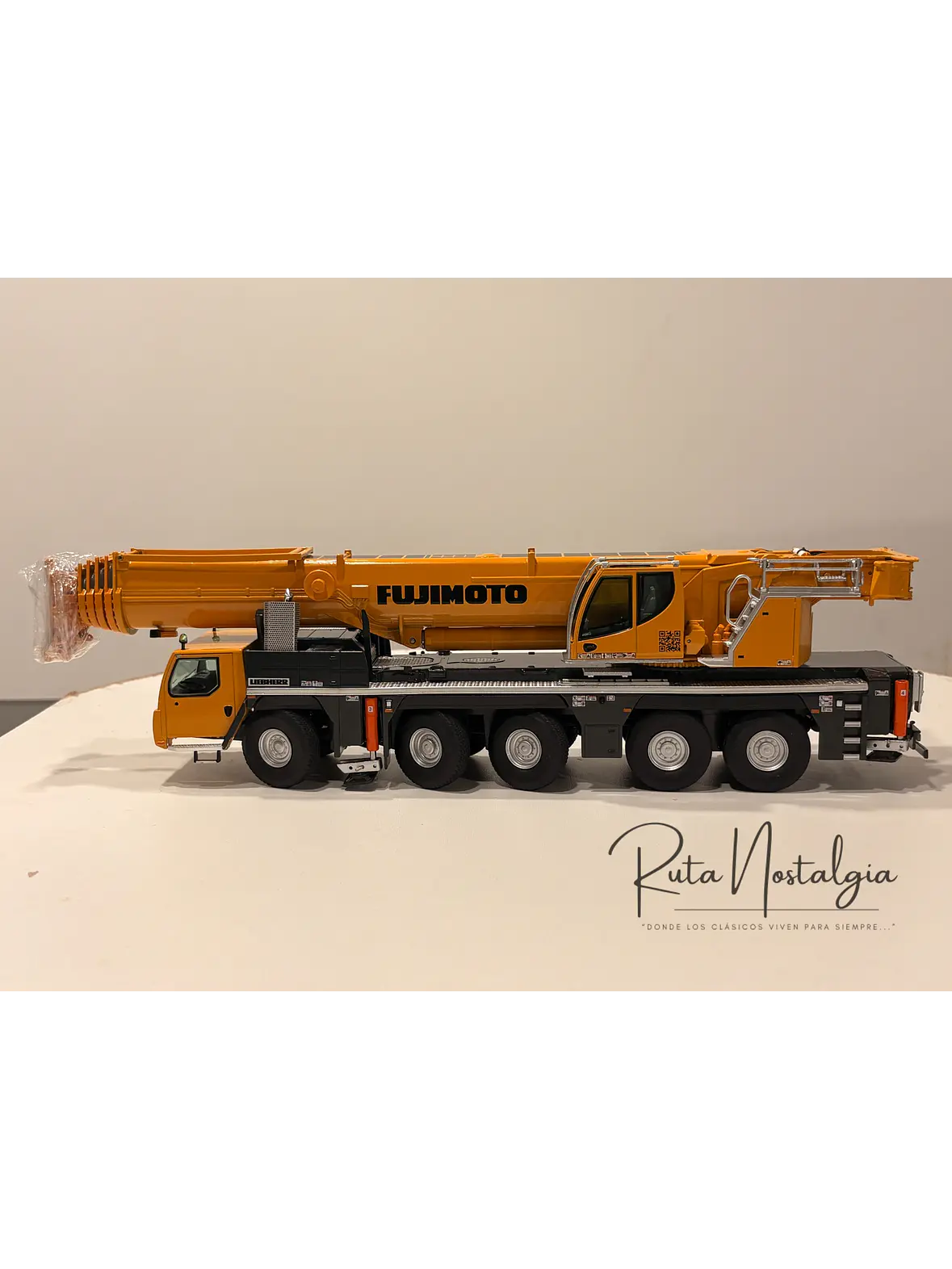 Grúa móvil todo terreno Liebherr LTM 1250-5.1  | NZG Modelle (Alemania) Escala 1:50 | Modelos: Jaromin y Fujimoto Juki 20