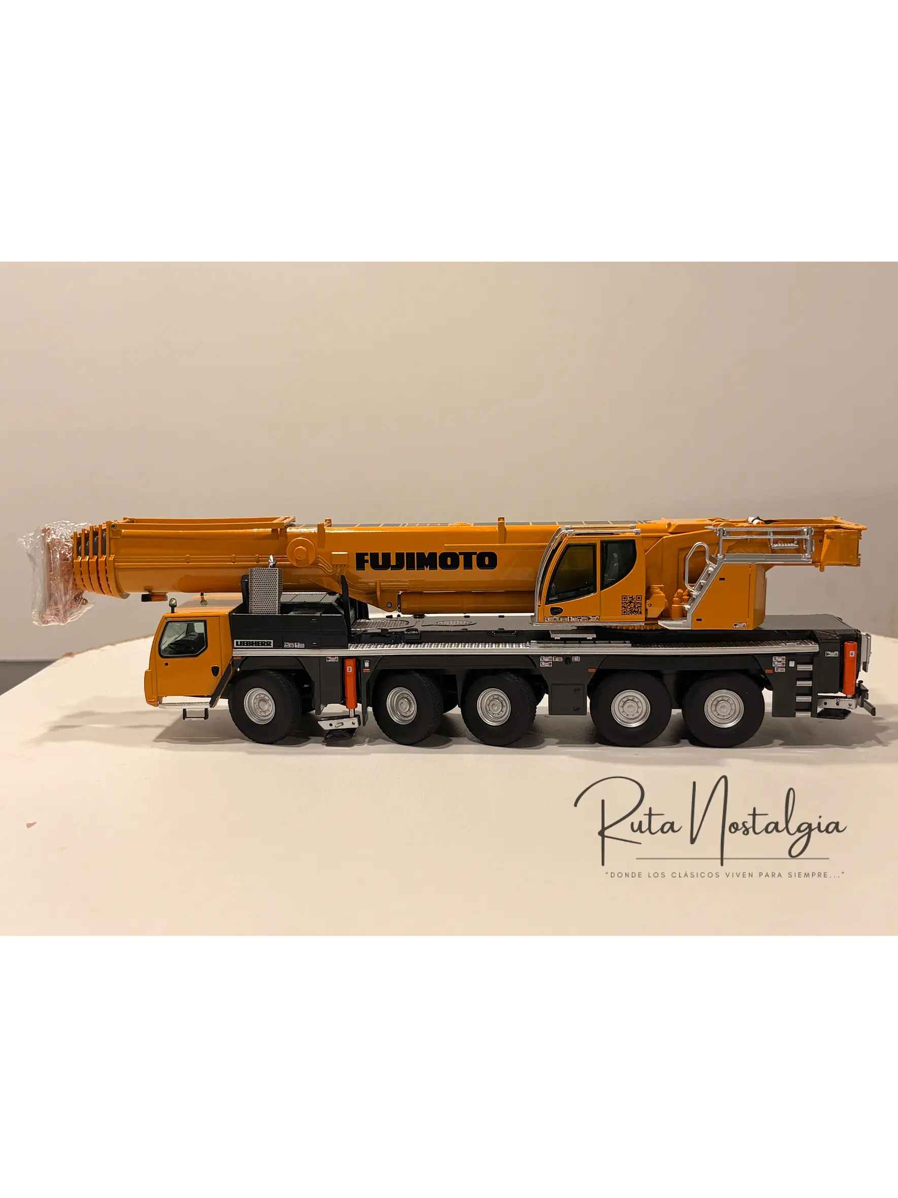 Grúa móvil todo terreno Liebherr LTM 1250-5.1  | NZG Modelle (Alemania) Escala 1:50 | Modelos: Jaromin y Fujimoto Juki 20