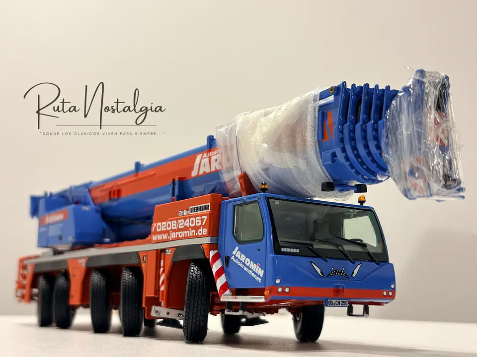 Grúa Liebherr LTM 1250-5.1 | NZG 1:50 Coleccionable 1