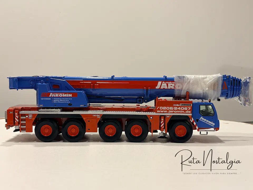 Grúa Liebherr LTM 1250-5.1 | NZG 1:50 Coleccionable 6