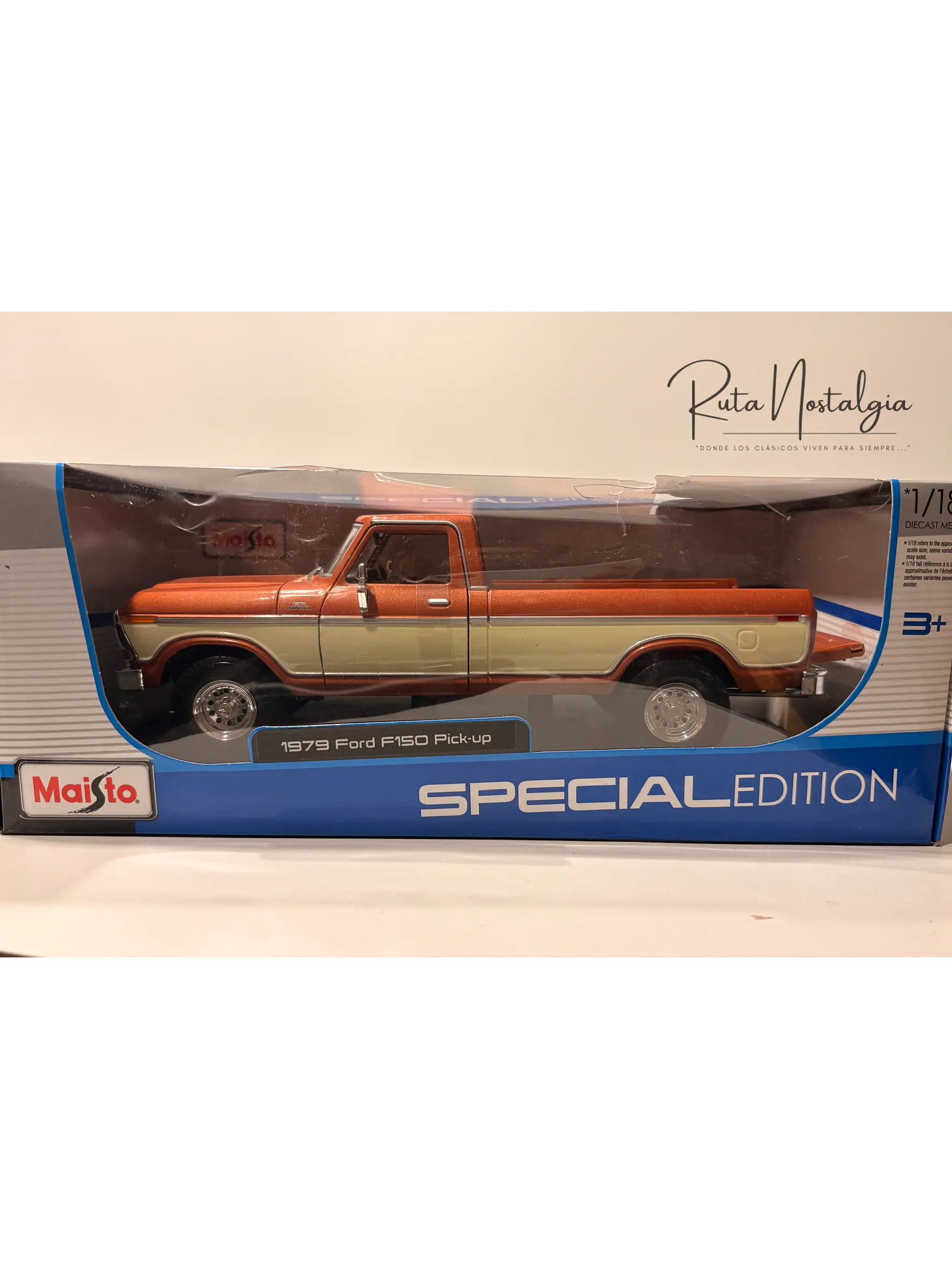 Camioneta a escala Ford F-150 Pick-Up 1979 | Maisto  1:18 Brown White | Camioneta clásica a escala en Chile 11