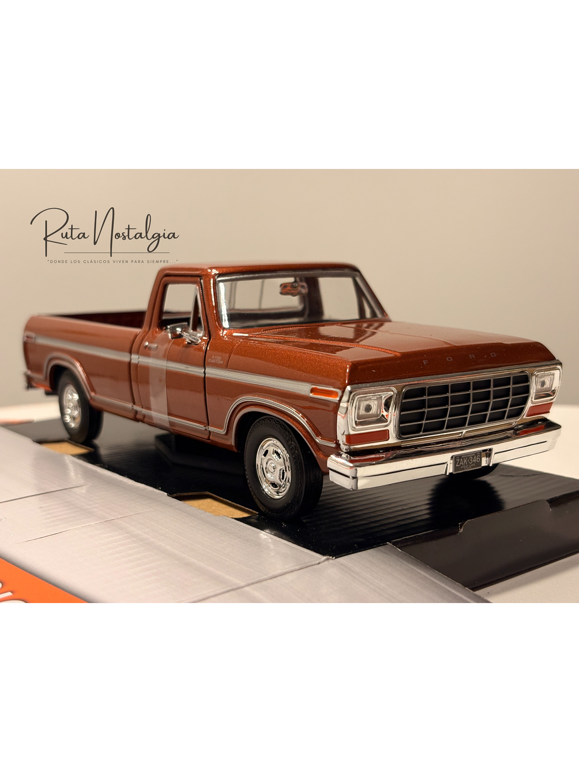 Ford F-150 Custom 1979 Motormax 1:24 – Pickup clásica americana para coleccionistas y amantes del transporte  4