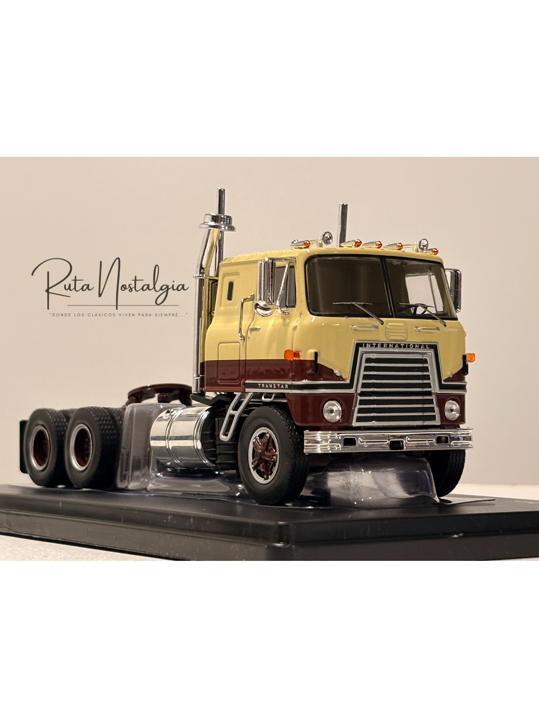 International Transtar COE (1976) 1:43 IXO Models TR219.22 – Camión clásico americano de cabina adelantada 8