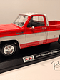 Chevrolet C10 Cheyenne Super 1974 azul/blanco – Maisto 1:18 Special Edition pick up clásica americana - Miniatura 9