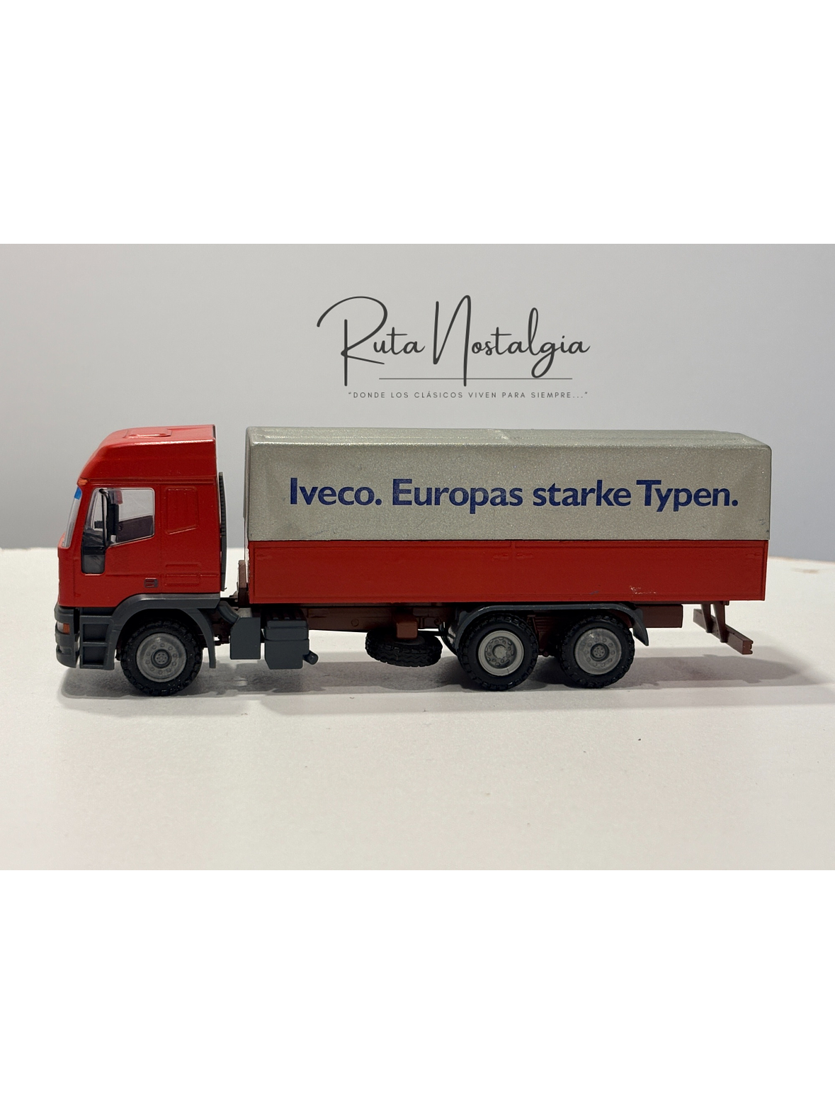 Camión Iveco EuroTech Truck of the Year 1993 1:50 Conrad 4298 | Modelo a escala diecast colección Ruta Nostalgia Chile 8