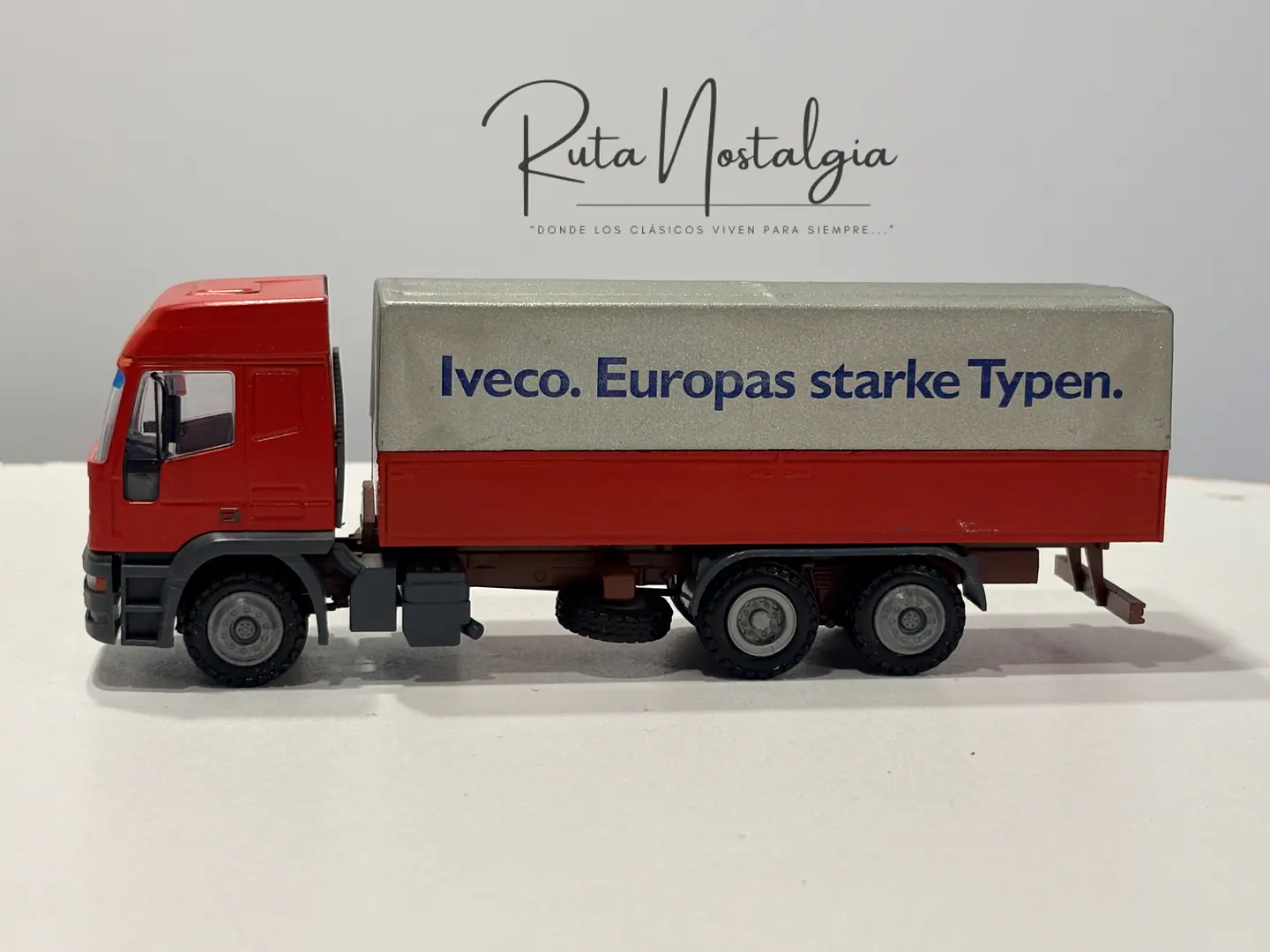 Camión Iveco EuroTech 