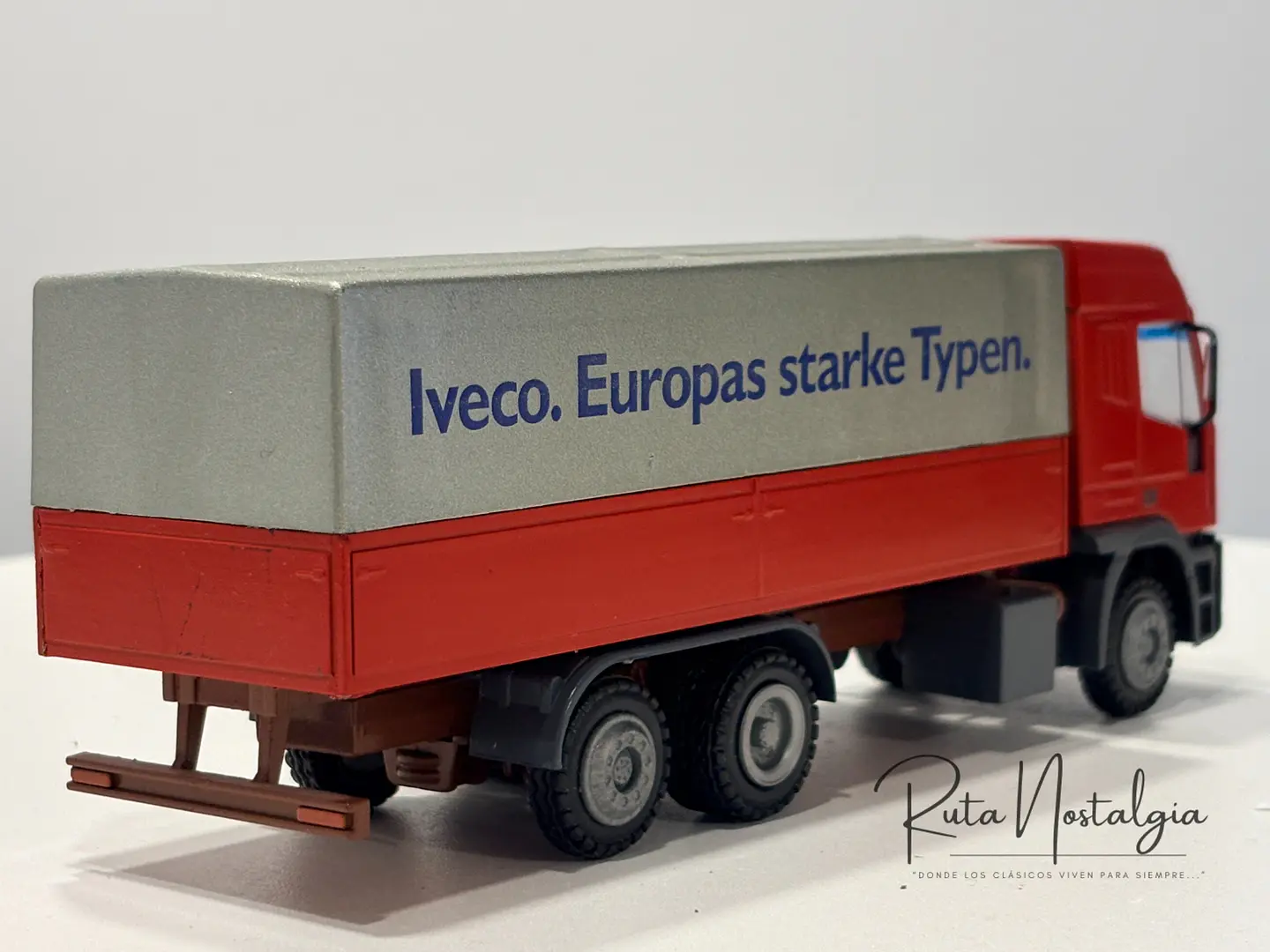 Camión Iveco EuroTech 