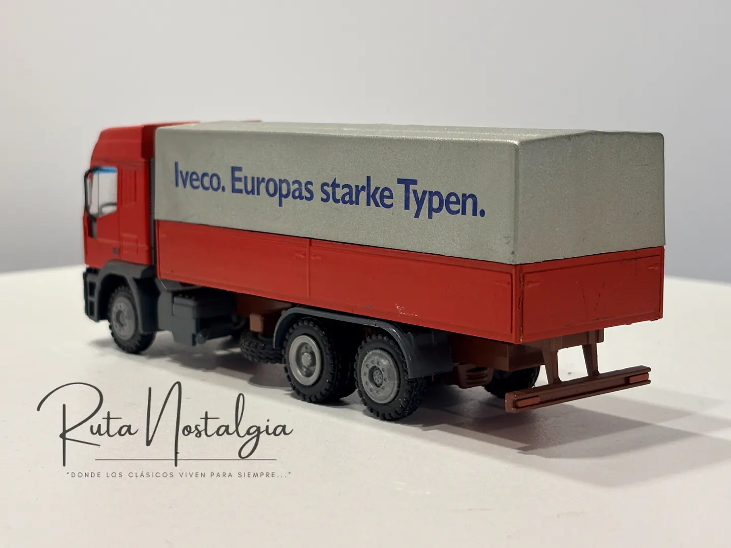Camión Iveco EuroTech 