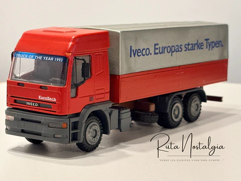 Camión a escala Iveco EuroTech "Truck of the Year" 1993 - 1:50 Conrad Modelle | ESPEJO REPARADO