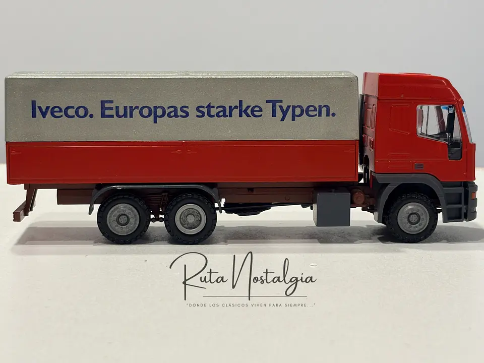 Camión Iveco EuroTech 