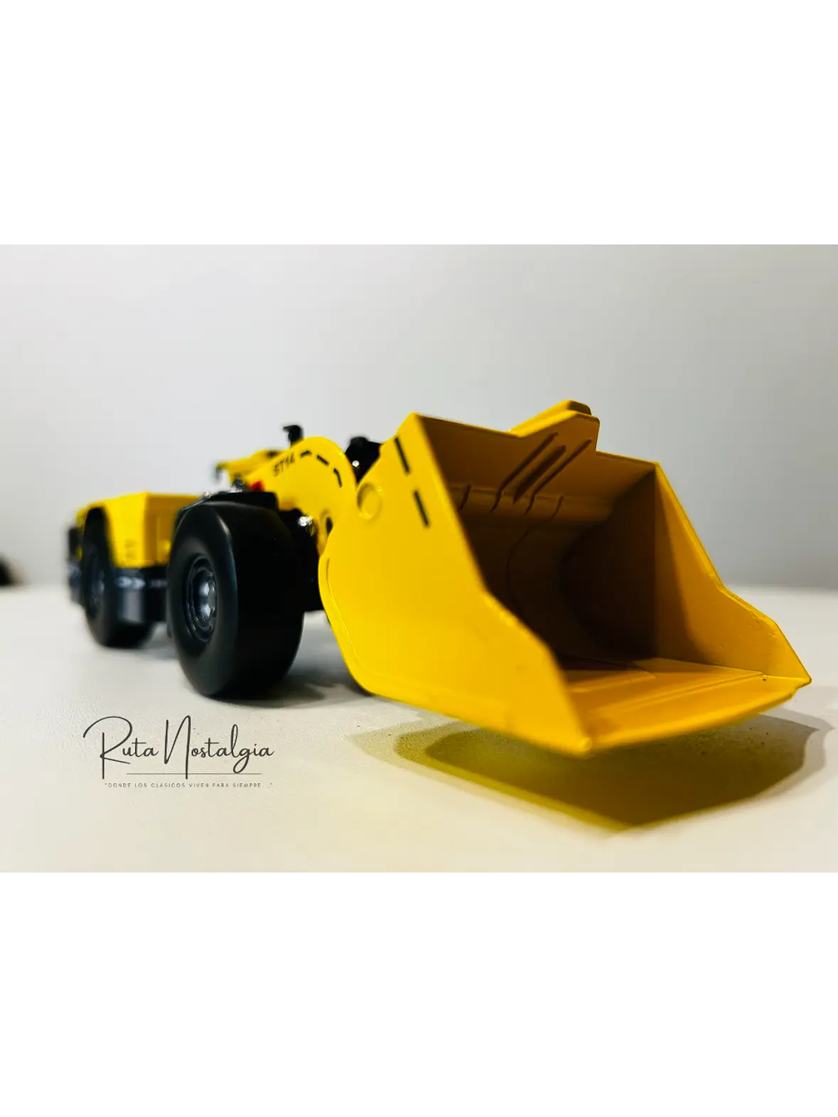Cargador Subterráneo - Scooptram | Atlas Copco  ST14 - Escala 1:50  | Maquinaria Pesada Minería 4