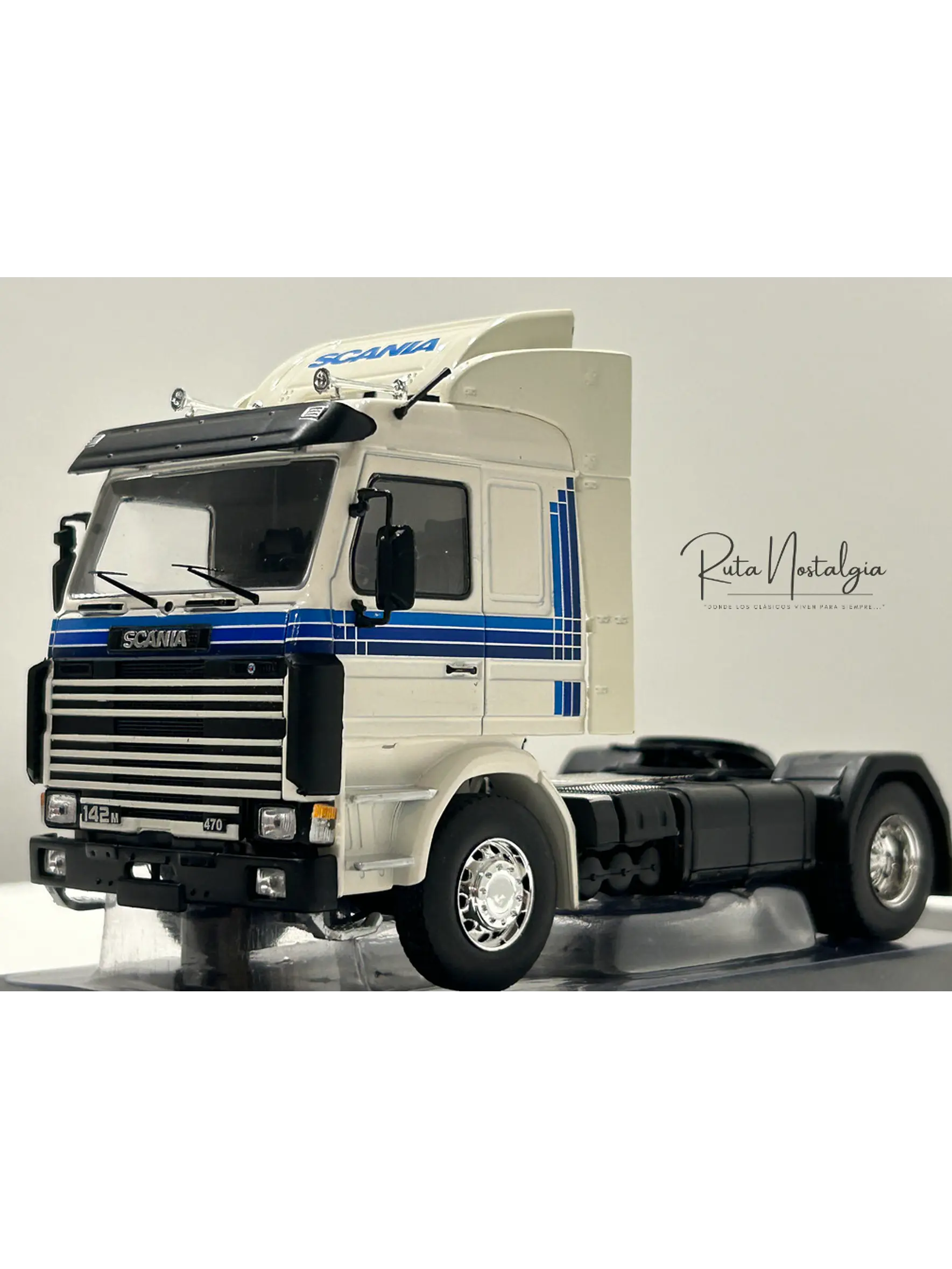 Camión Scania 142M Año 1981 – Ixo Models Escala 1:43 | Réplica Coleccionable de Alta Precisión 1