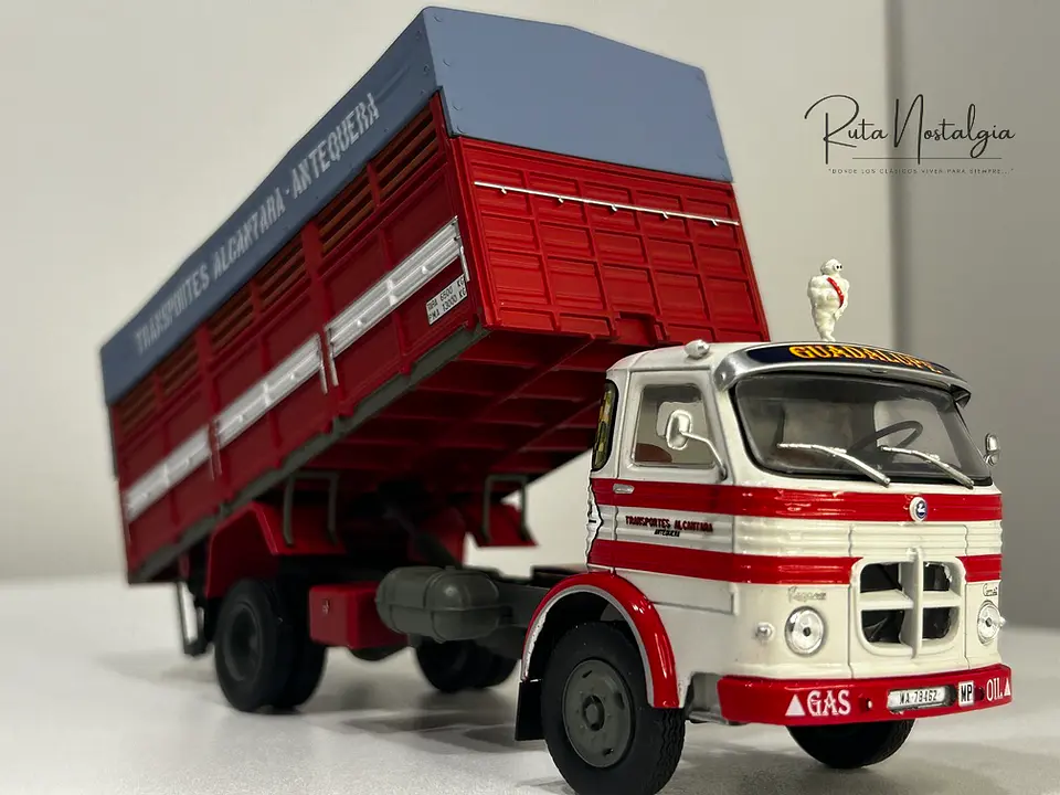 Camión Pegaso 1095 “Transportes Alcántara” | Salvat 1:43 5