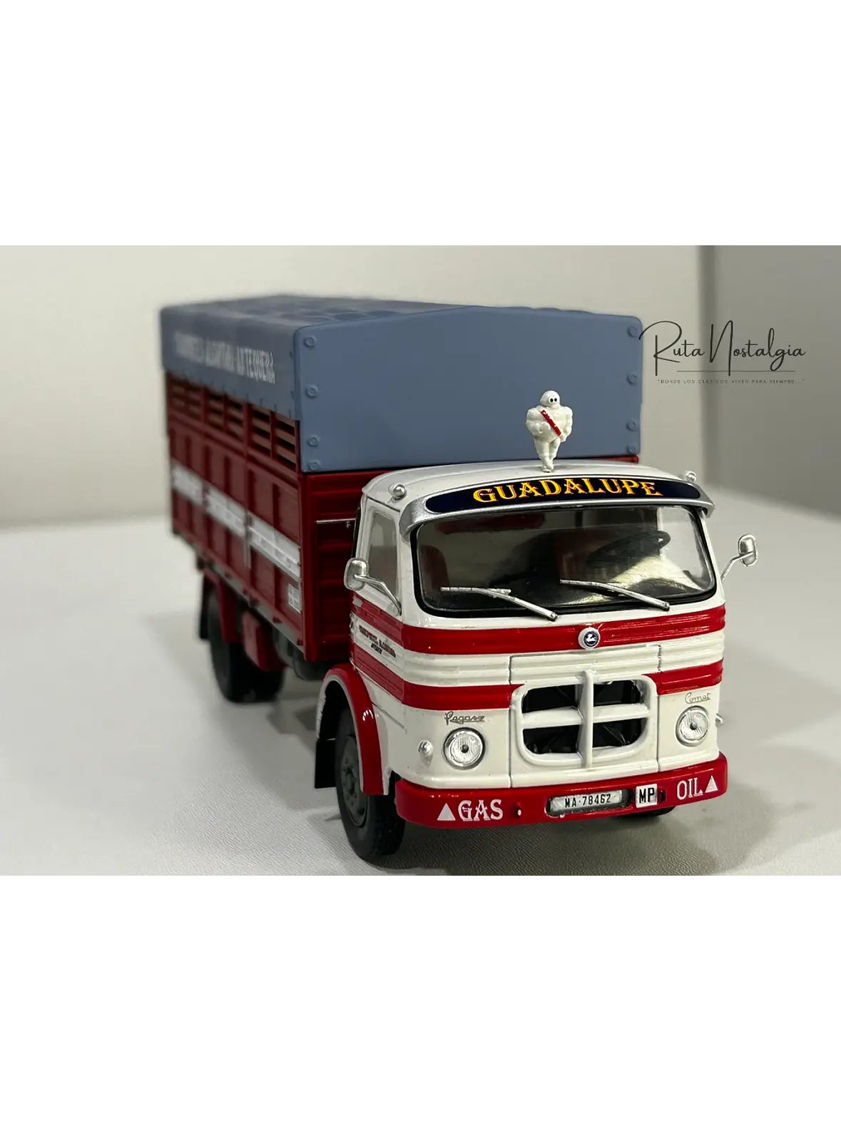 Pegaso 1095 “Transportes Alcántara” 1969 – Escala 1:43 | Die-cast Salvat (IXO) 6