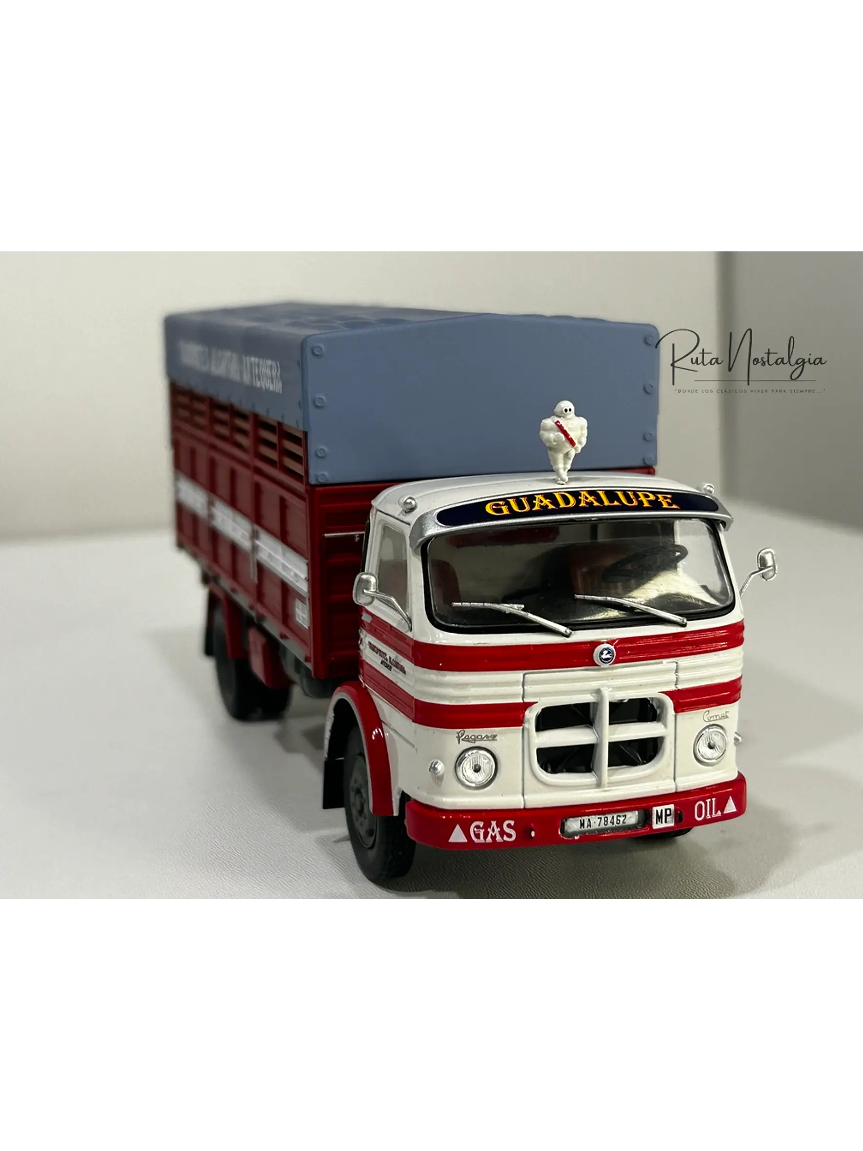 Pegaso 1095 “Transportes Alcántara” 1969 – Escala 1:43 | Die-cast Salvat (IXO) 6