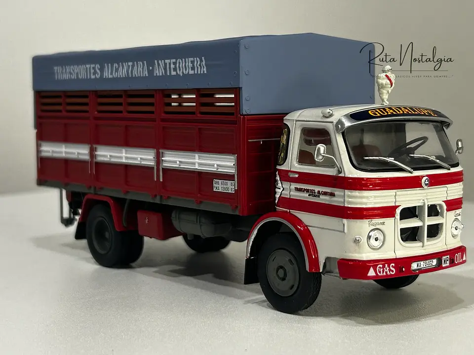 Camión Pegaso 1095 “Transportes Alcántara” | Salvat 1:43 7