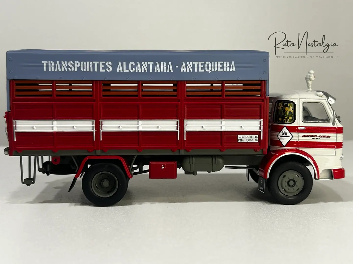 Camión Pegaso 1095 “Transportes Alcántara” | Salvat 1:43 8