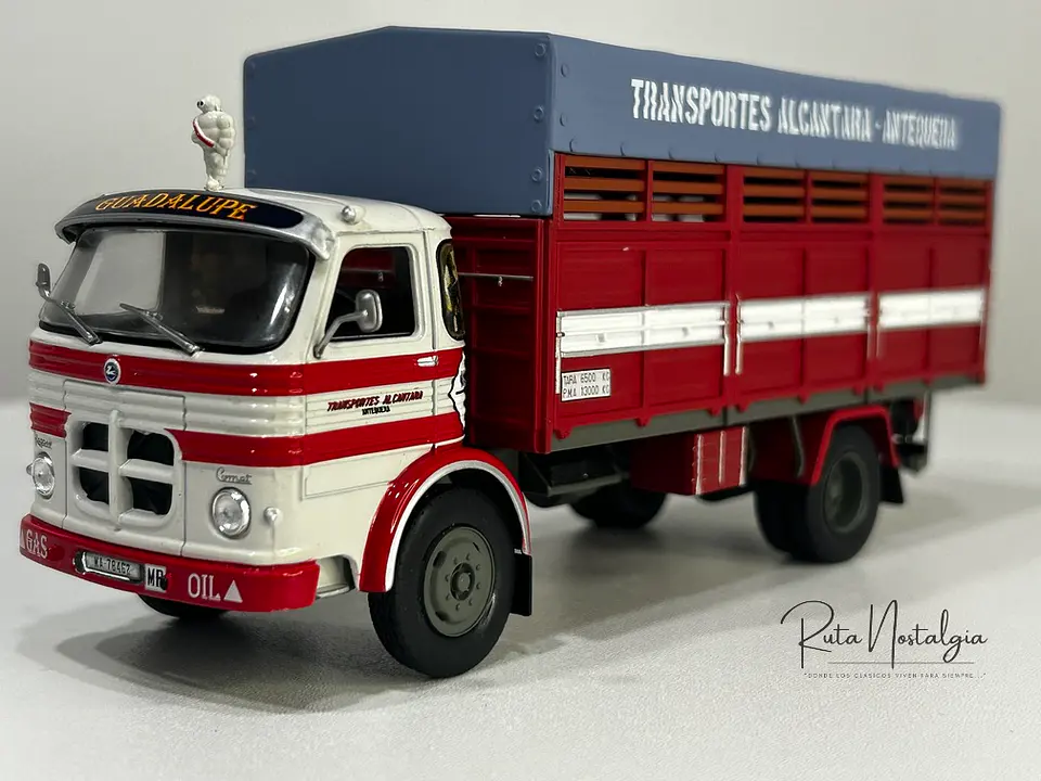Camión Pegaso 1095 “Transportes Alcántara” | Salvat 1:43 13