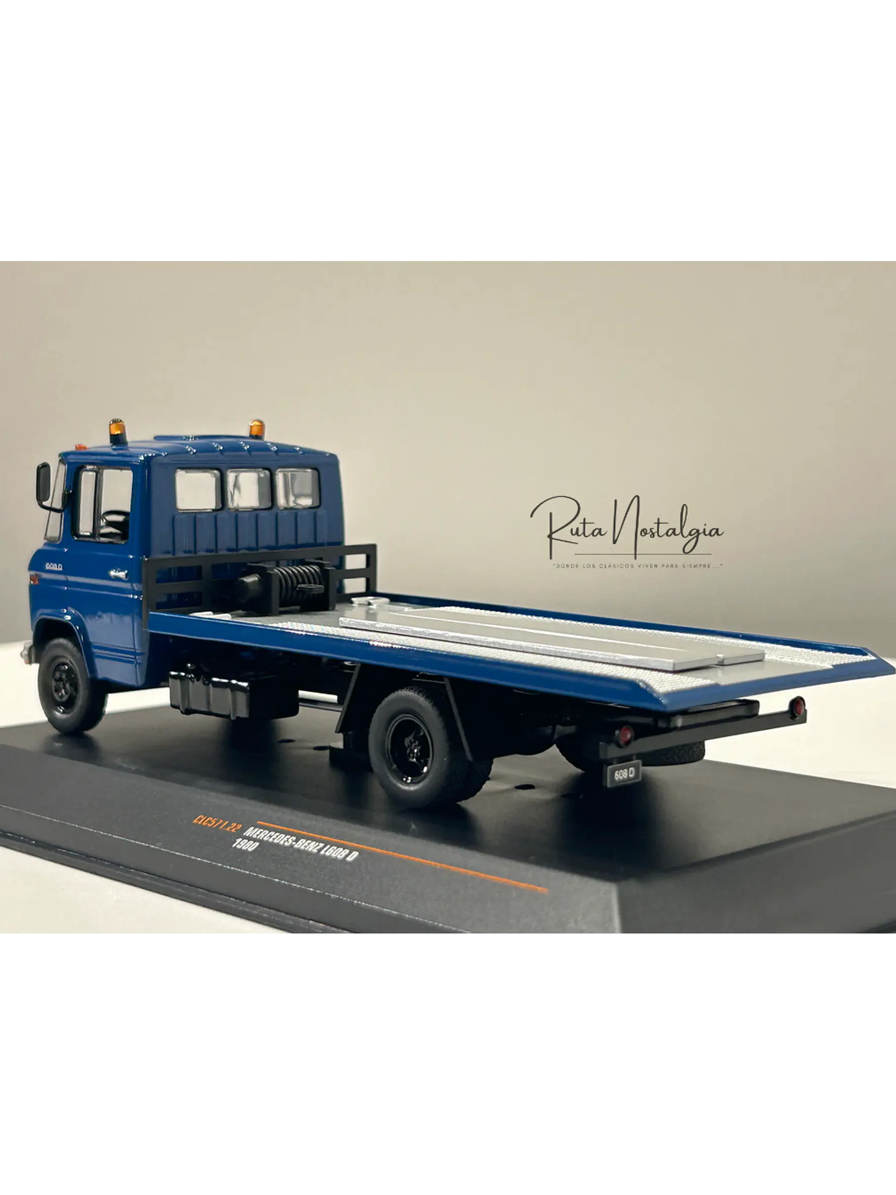 Mercedes-Benz L608D 1980 – Ixo Models 1:43 – Clásico del transporte chileno 8