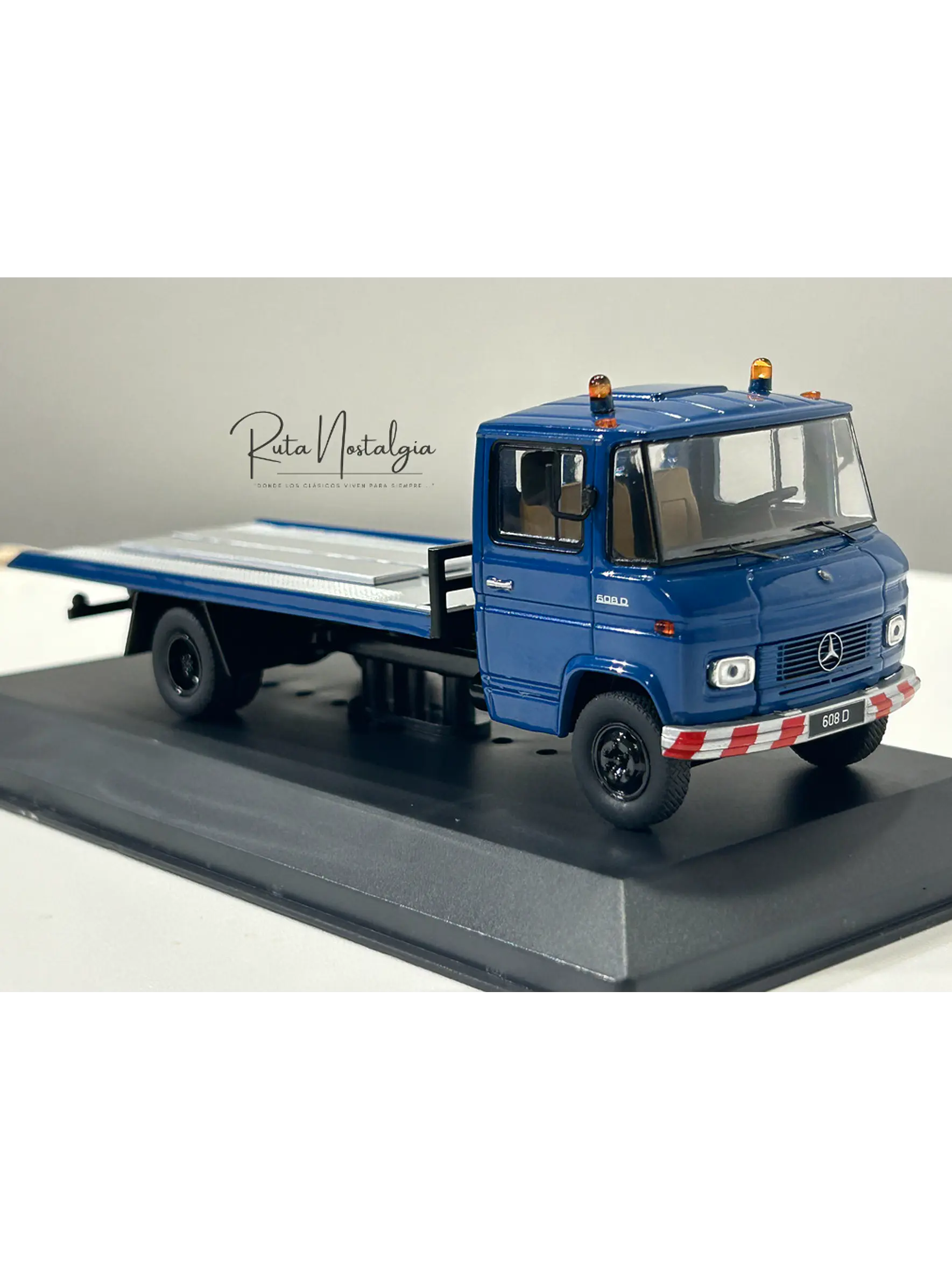 Mercedes-Benz L608D 1980 – Ixo Models 1:43 – Clásico del transporte chileno 3